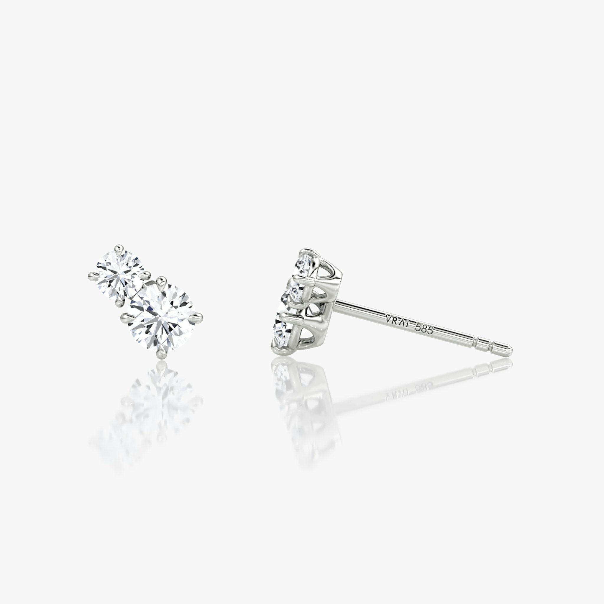 Toi et Moi Echo Stud | Round Brilliant | Sterling Silver | caratWeight: 0.35ct | side: left