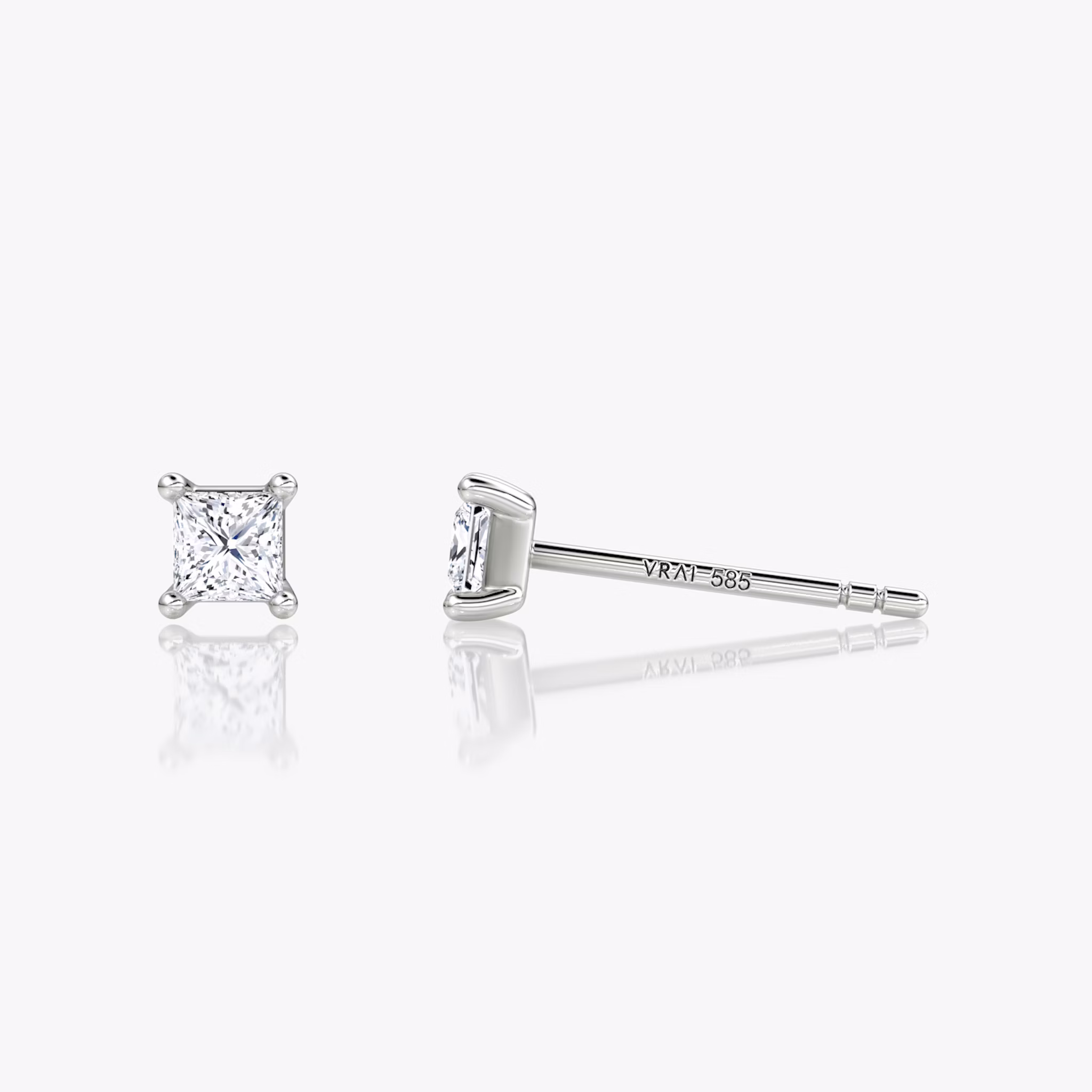 Petite Solitaire Stud | Princess | 14k | White Gold
