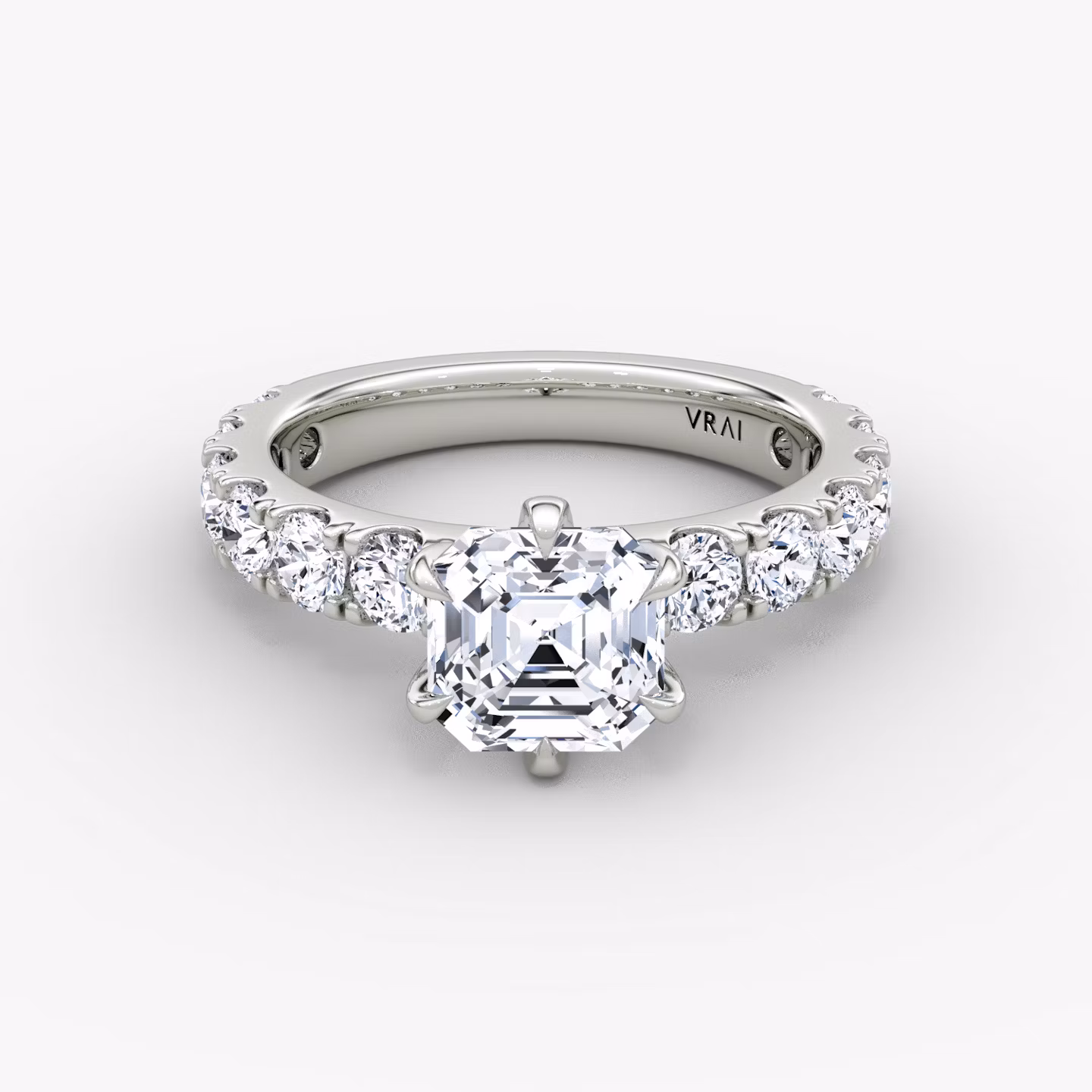 The Amour Eternity Asscher | Platinum