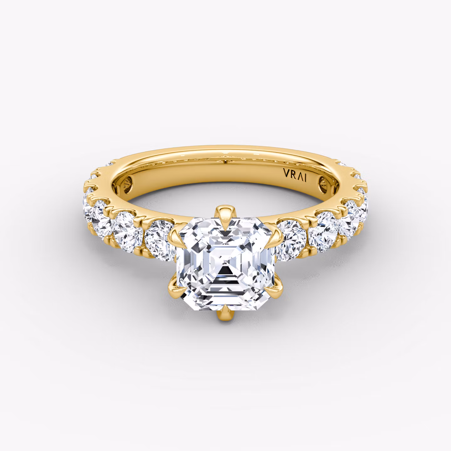 The Amour Eternity Asscher | Yellow Gold