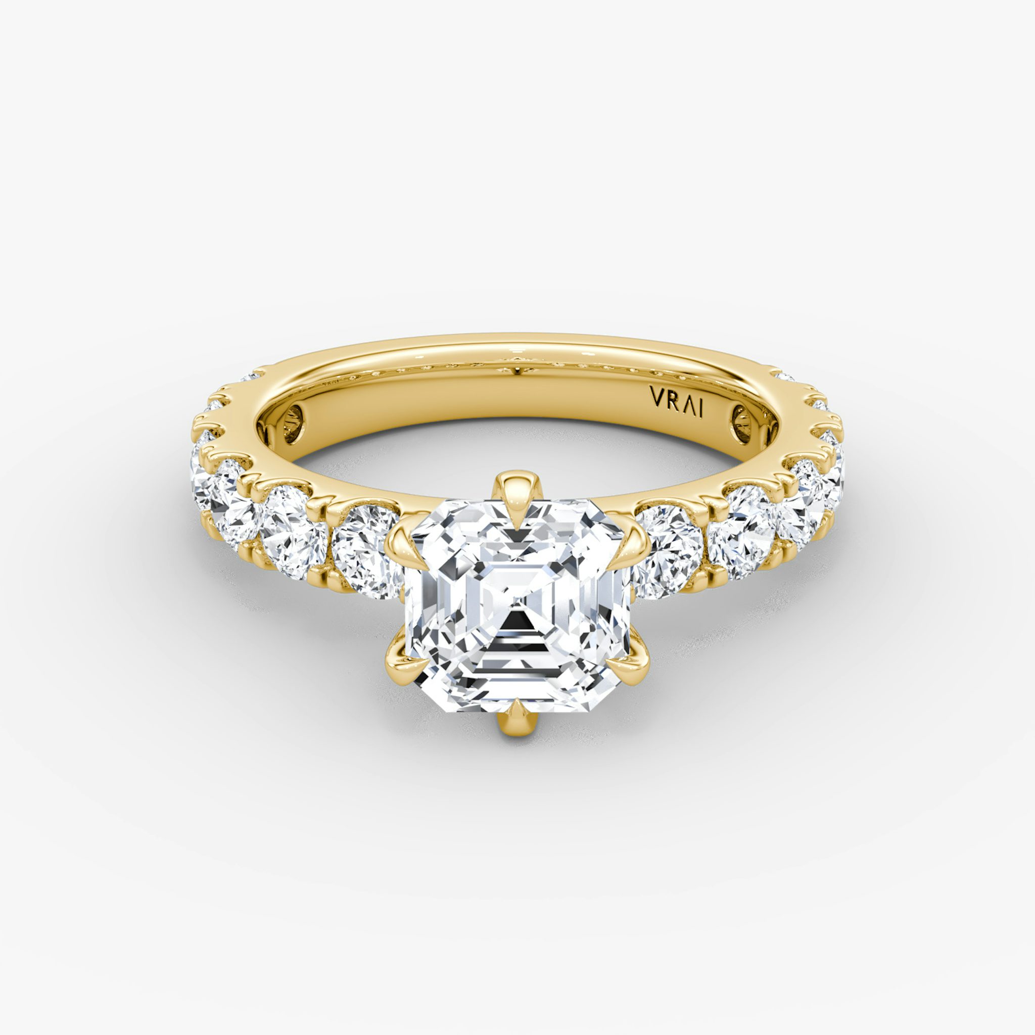 The Amour Eternity | Asscher | 18k | Yellow Gold | bandAccent: Plain | diamondOrientation: vertical | caratWeight: other