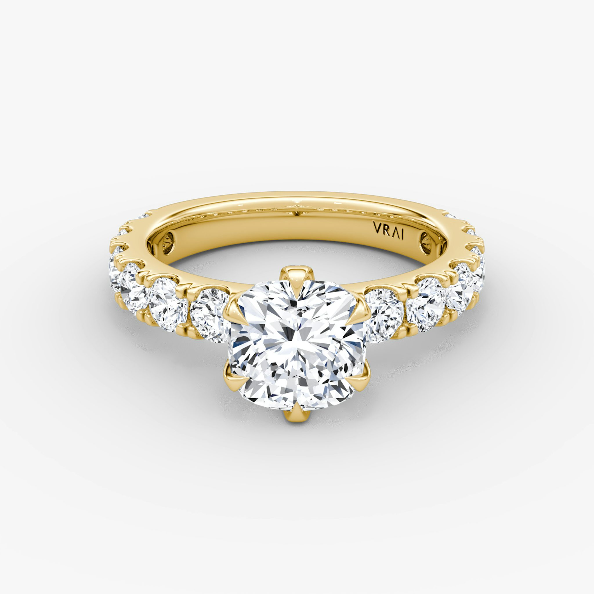 The Amour Eternity | Cushion | 18k | Yellow Gold | bandAccent: Plain | diamondOrientation: vertical | caratWeight: other