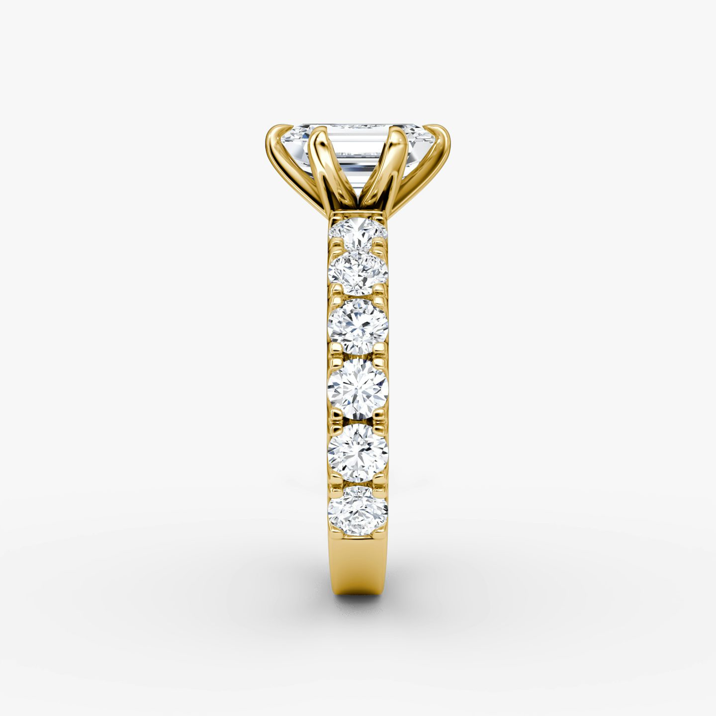 The Amour Eternity | Emerald | 18k | Yellow Gold | bandAccent: Plain | diamondOrientation: vertical | caratWeight: other
