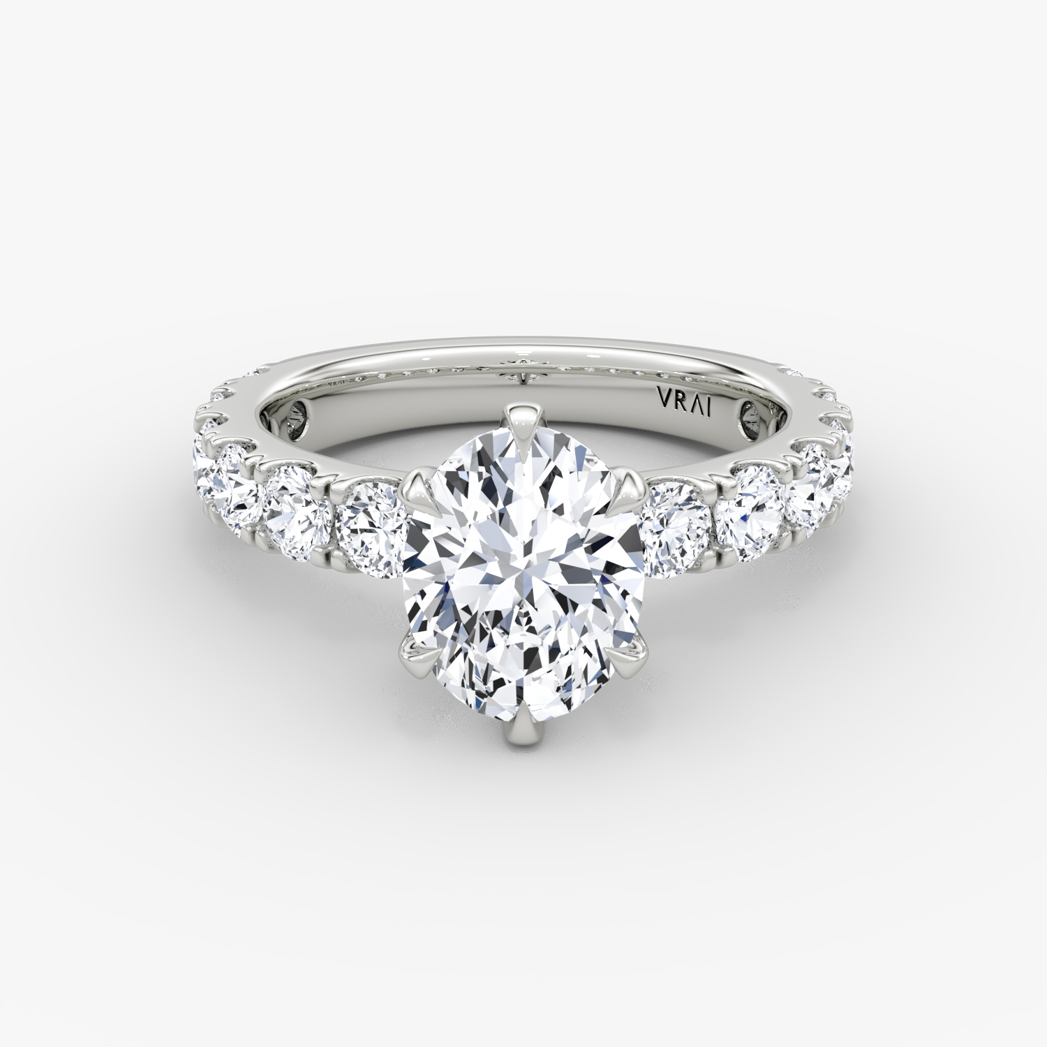 The Amour Eternity Oval | White Gold