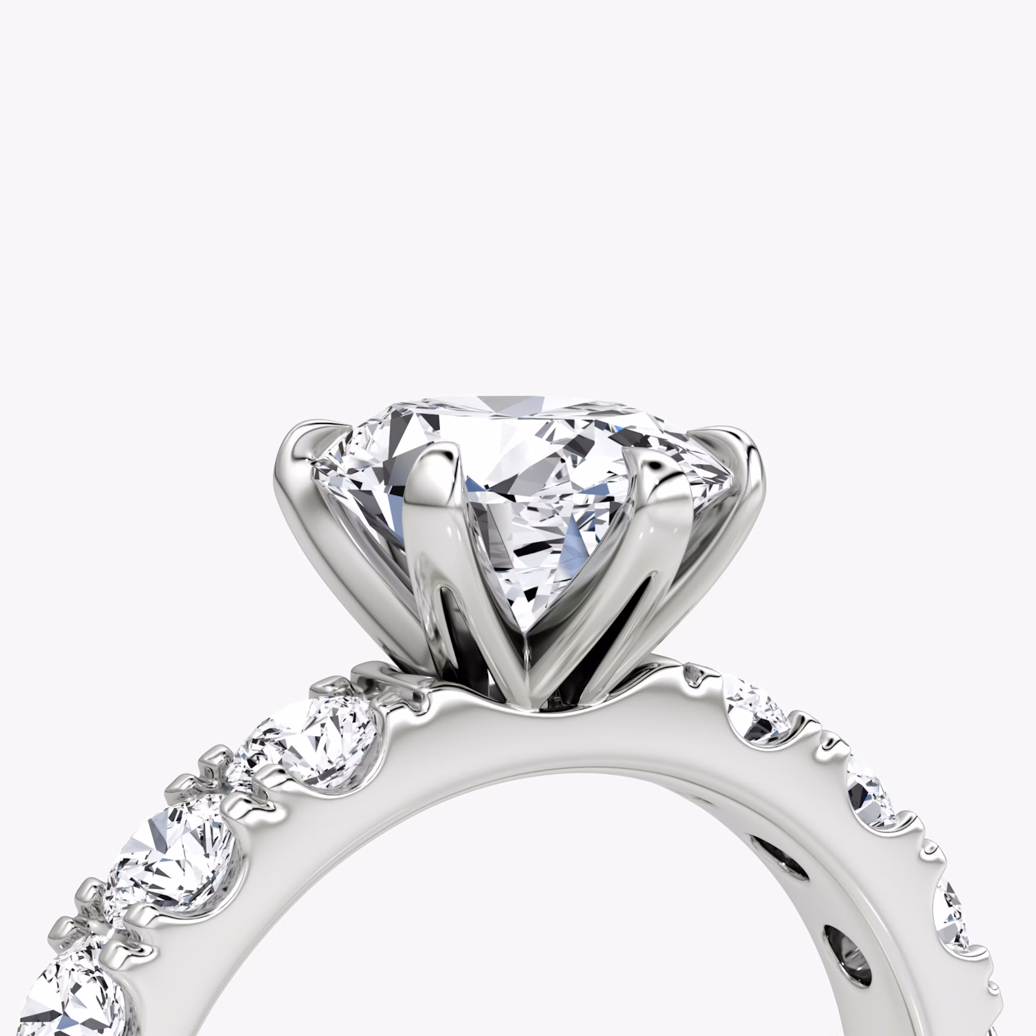 The Amour Eternity | Oval | Platinum | bandAccent: Plain | diamondOrientation: vertical | caratWeight: other