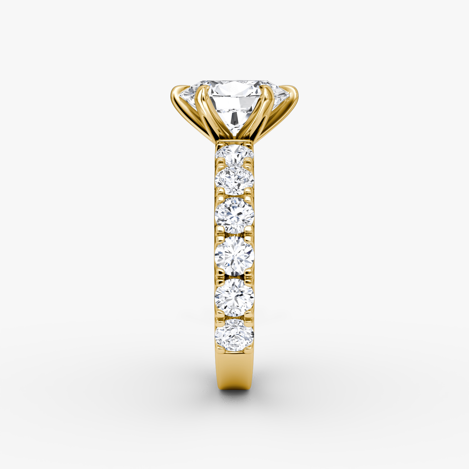 The Amour Eternity | Oval | 18k | Yellow Gold | bandAccent: Plain | diamondOrientation: vertical | caratWeight: other