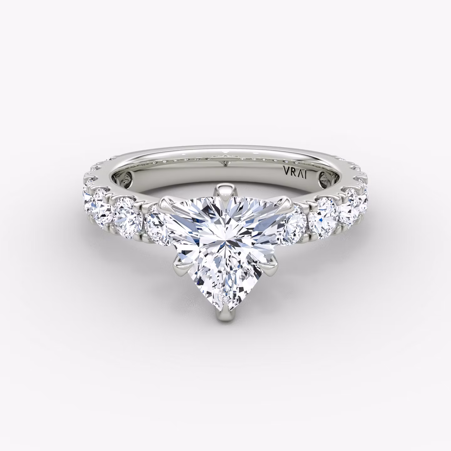 The Amour Eternity Trillion | White Gold