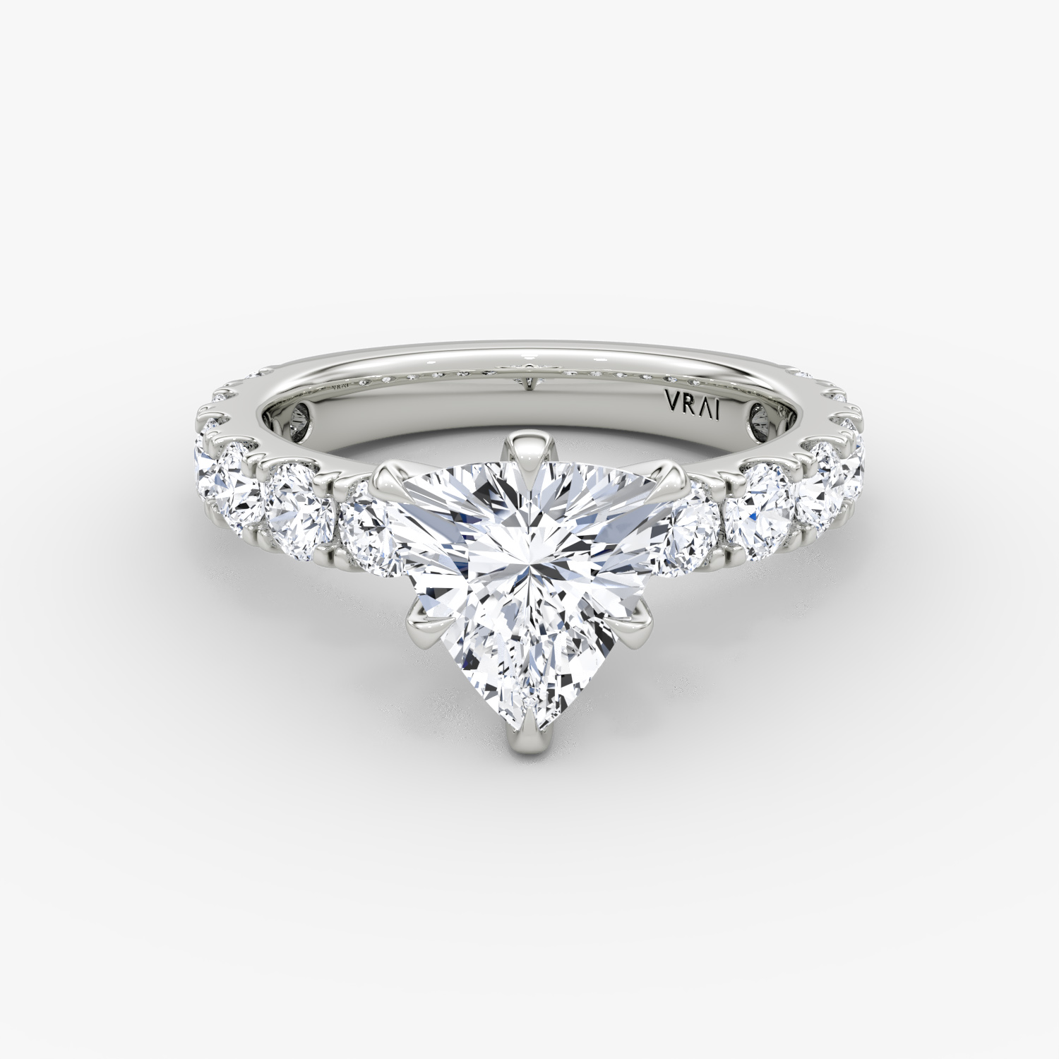 The Amour Eternity | Trillion | Platinum | bandAccent: Plain | diamondOrientation: vertical | caratWeight: other