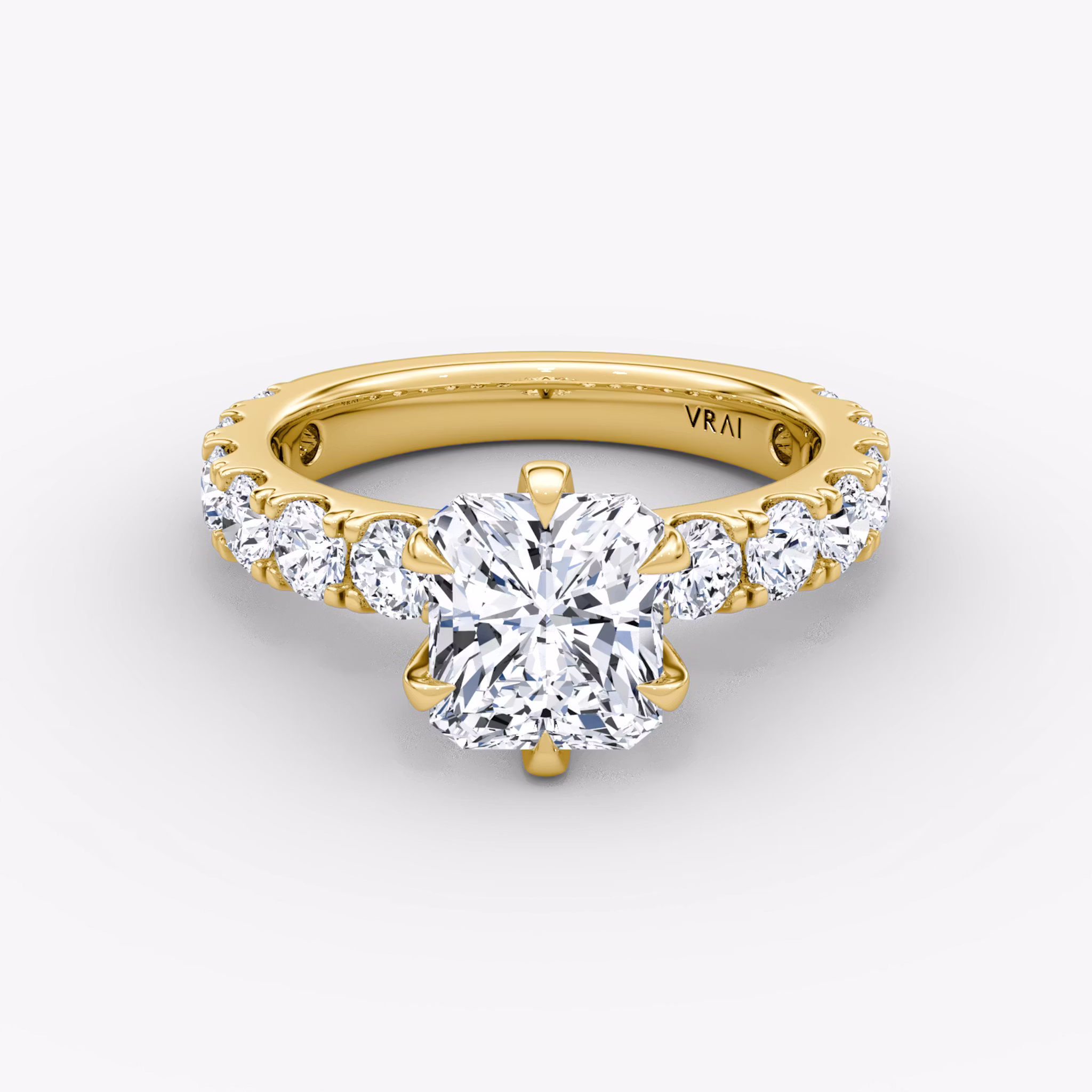 The Amour Eternity Radiant | Yellow Gold