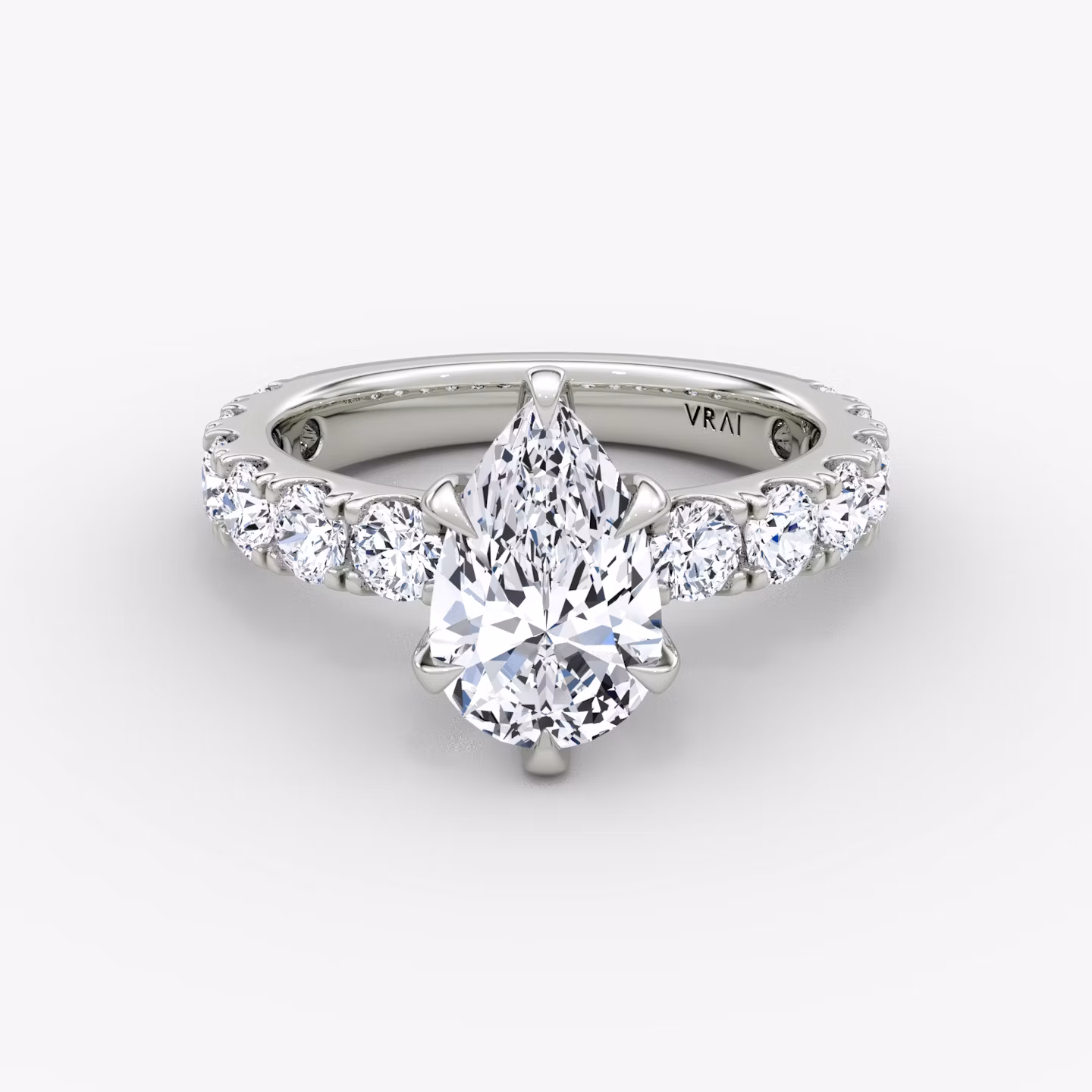 The Amour Eternity Pear | White Gold