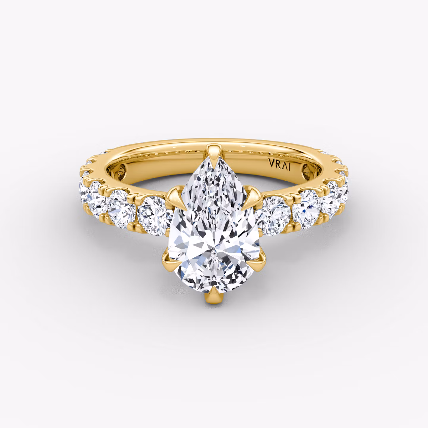 The Amour Eternity Pear | Yellow Gold