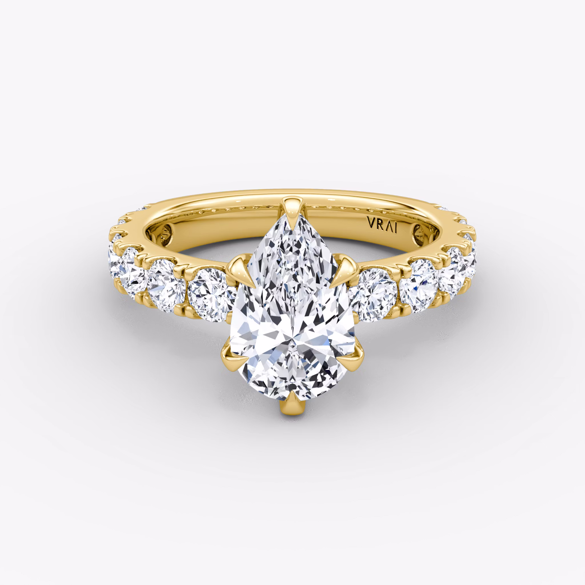 The Amour Eternity Pear | Yellow Gold