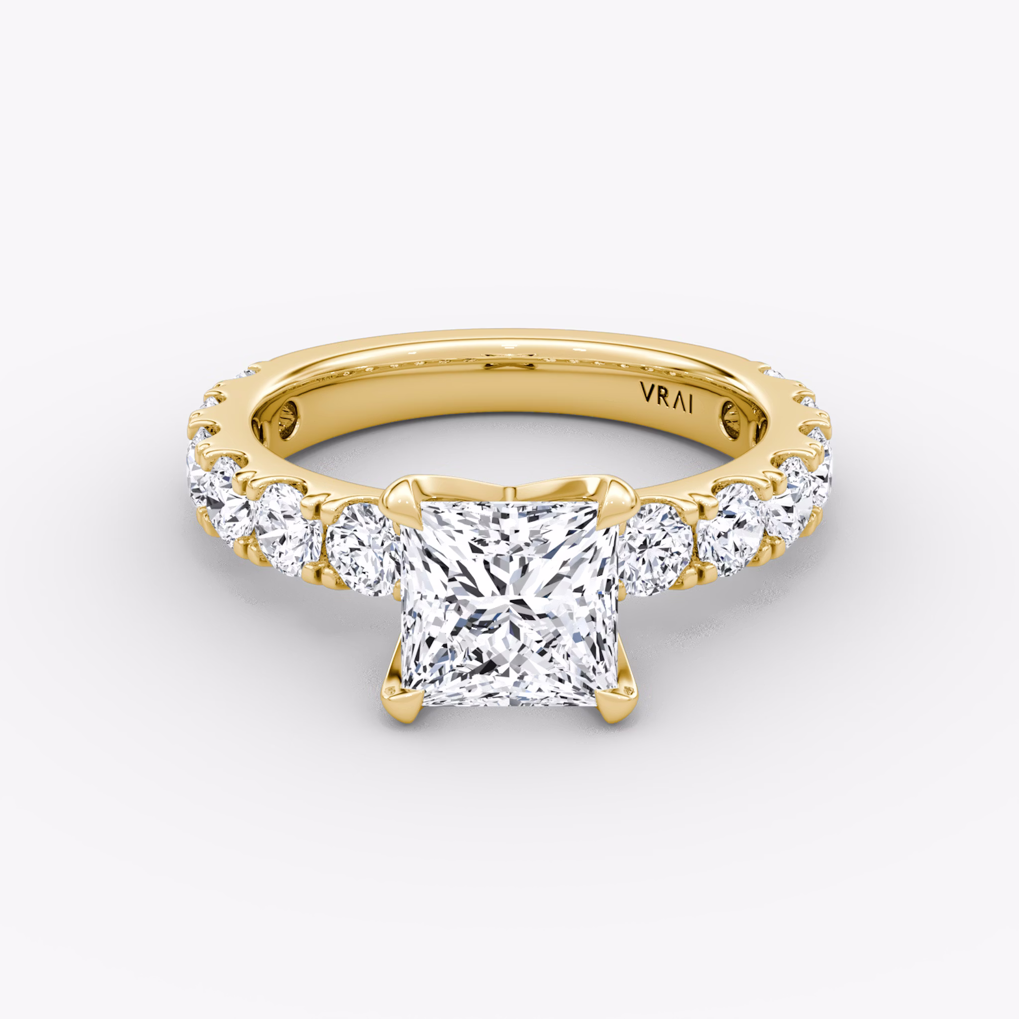 The Amour Eternity | Princess | 18k | Yellow Gold | bandAccent: Plain | diamondOrientation: vertical | caratWeight: other