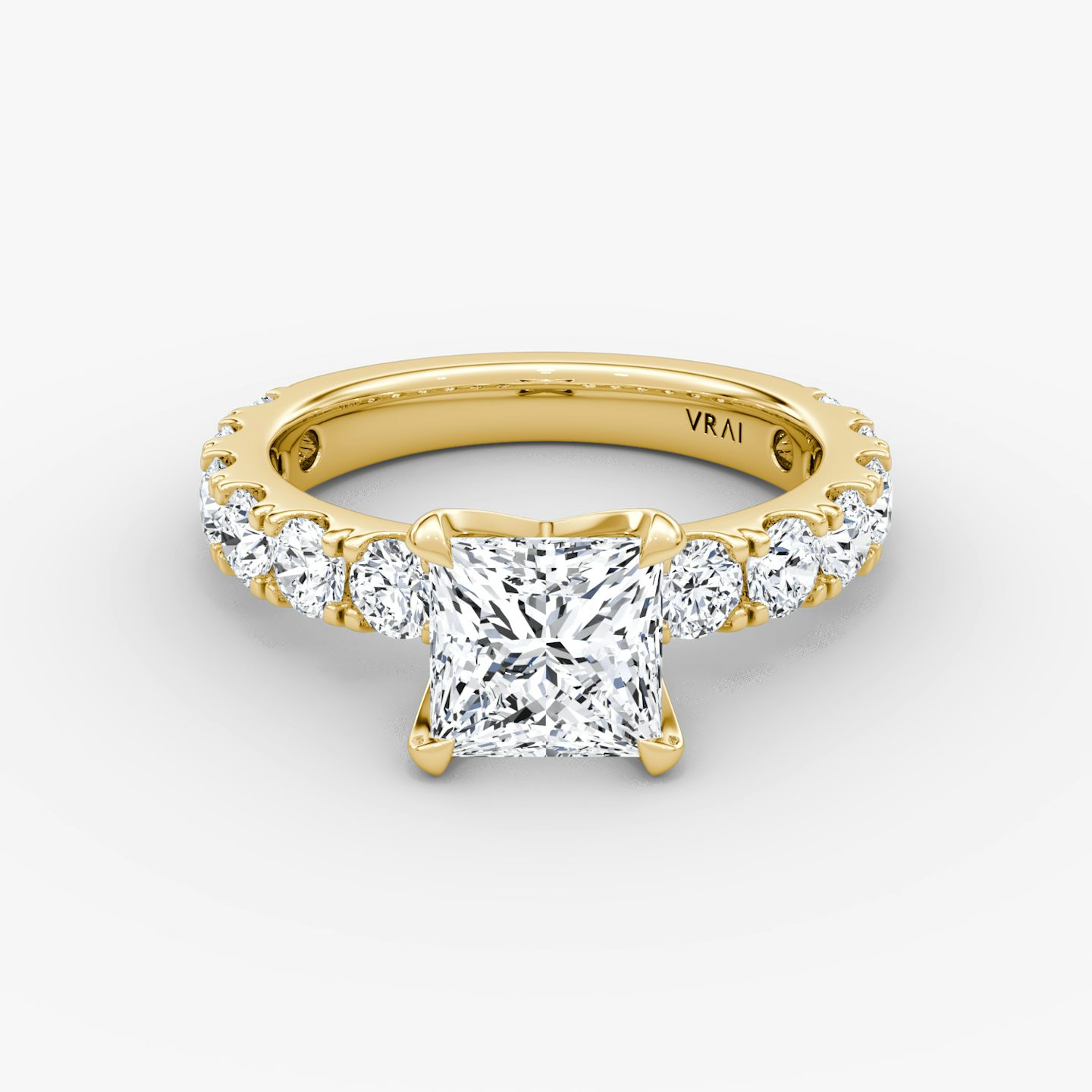 The Amour Eternity | Princess | 18k | Yellow Gold | bandAccent: Plain | diamondOrientation: vertical | caratWeight: other