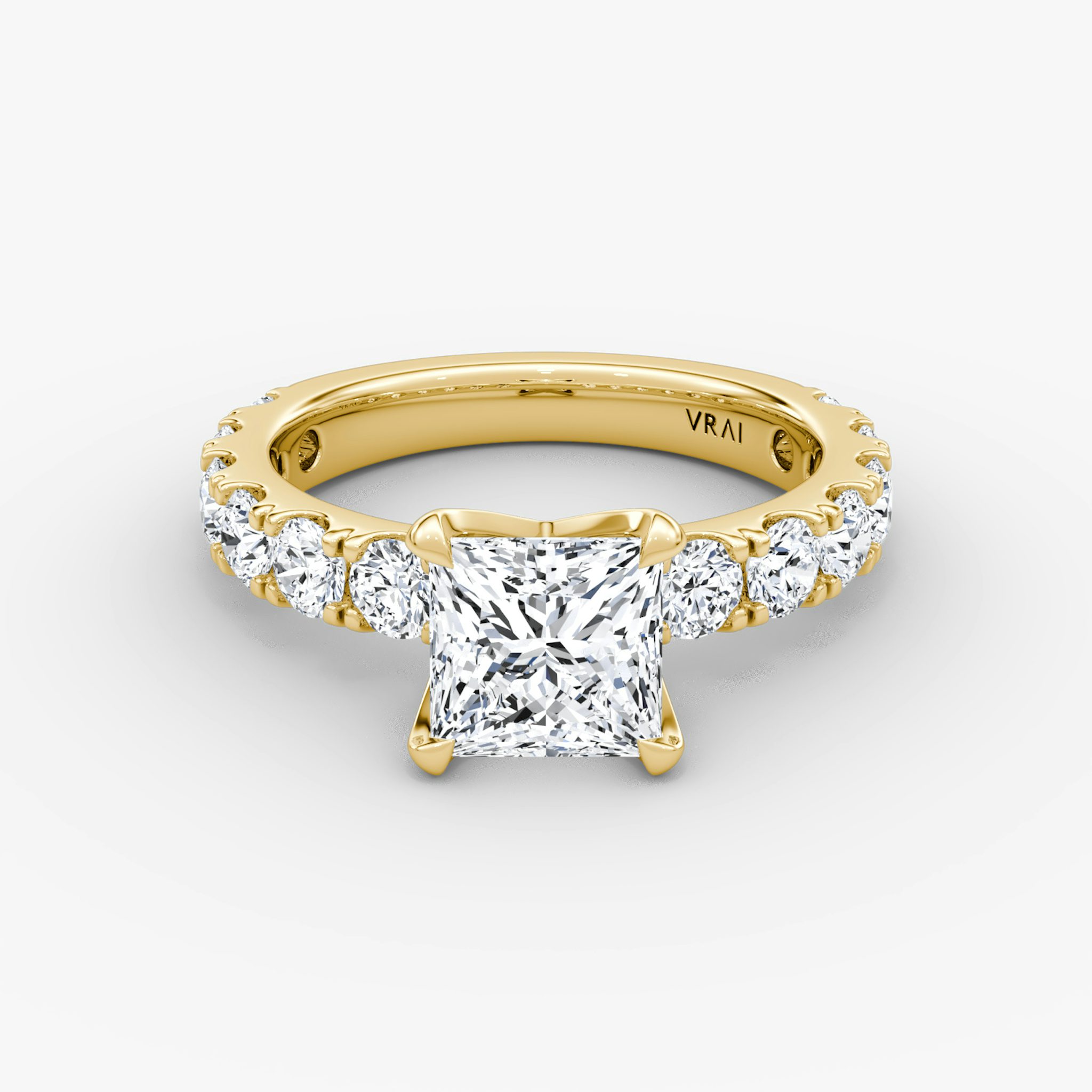 The Amour Eternity | Princess | 18k | Yellow Gold | bandAccent: Plain | diamondOrientation: vertical | caratWeight: other