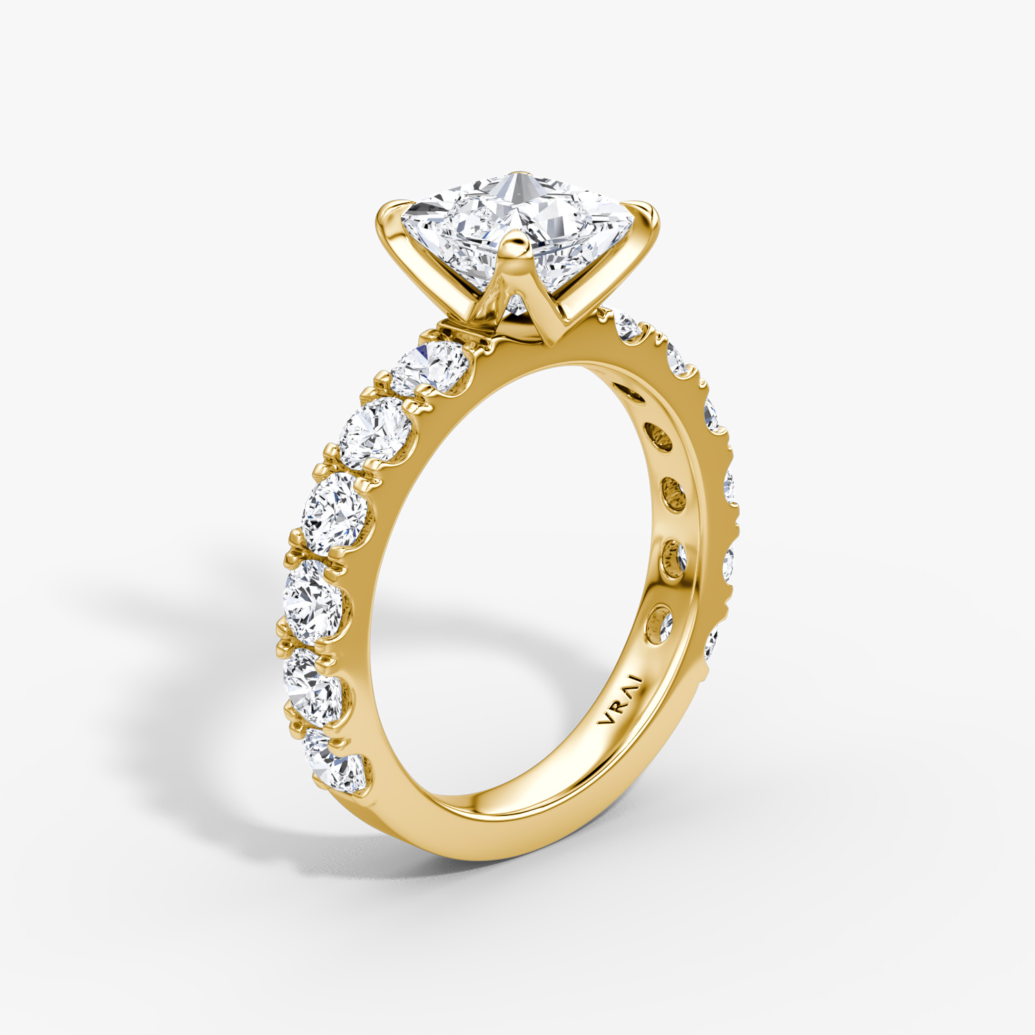 The Amour Eternity | Princess | 18k | Yellow Gold | bandAccent: Plain | diamondOrientation: vertical | caratWeight: other