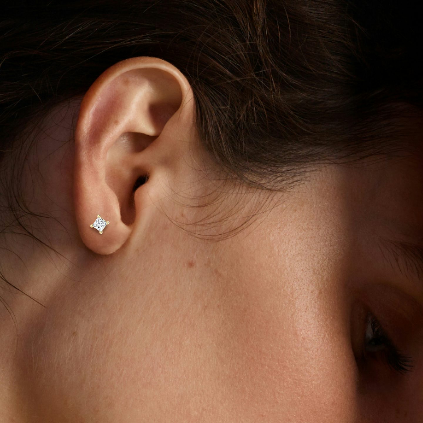 Petite Solitaire Stud | Princess | 14k | Yellow Gold