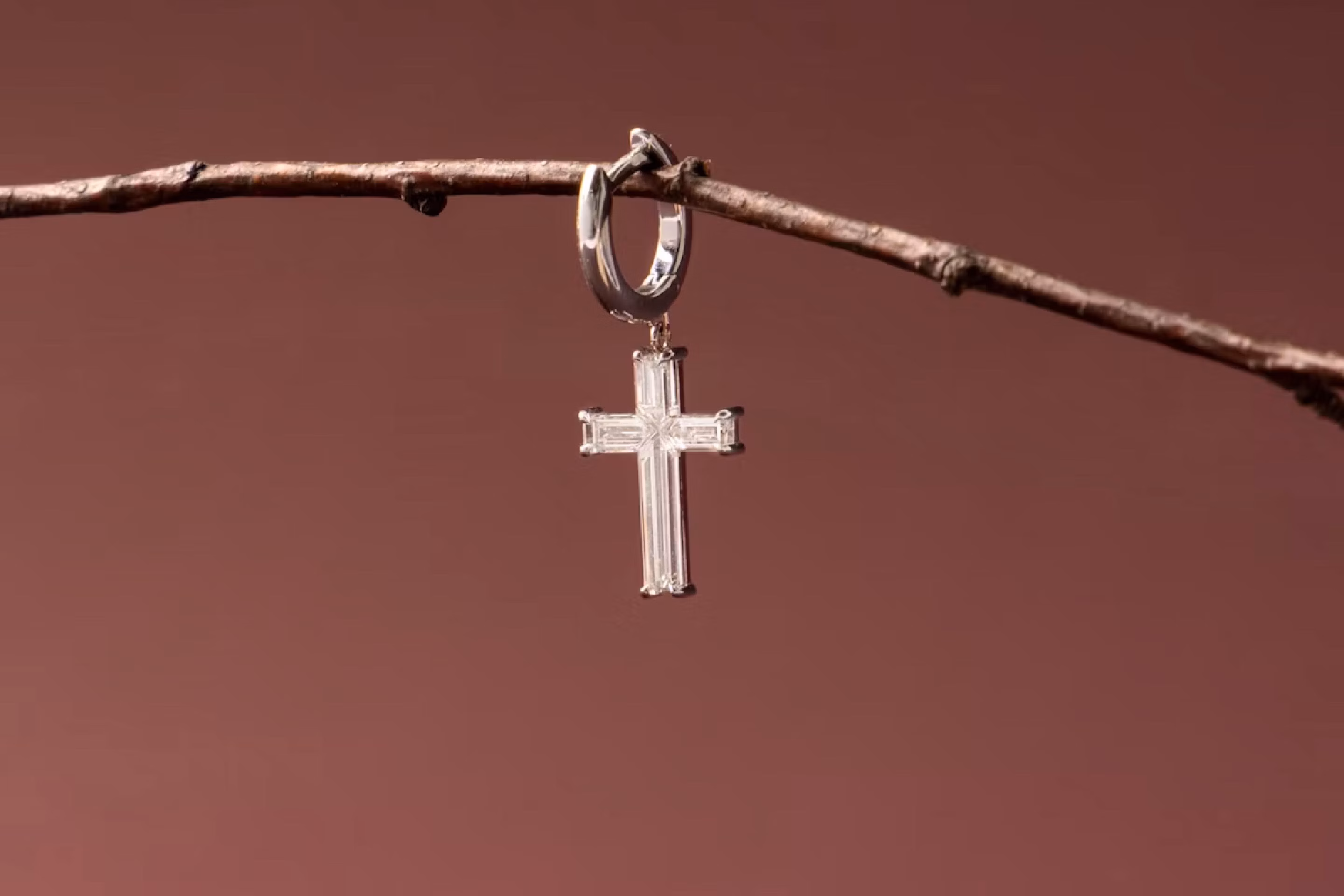 What Are Dangle Hoop Earrings? A Shopper's Guide