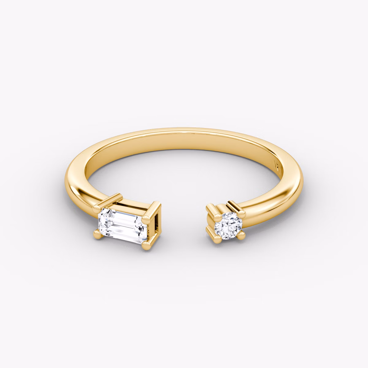 Anillo Cuff Petite East-West | Brillante y Baguette | 14k | Oro amarillo