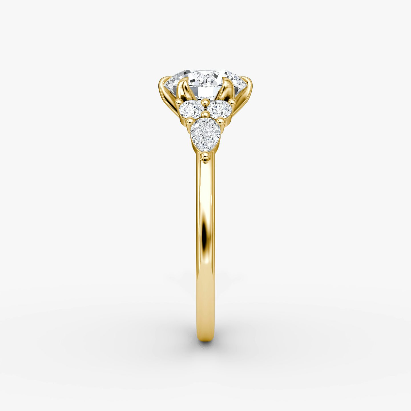 The Pear Cluster Heirloom | Round Brilliant | 18k | Yellow Gold | bandAccent: Plain | caratWeight: 1.5ct | diamondOrientation: vertical