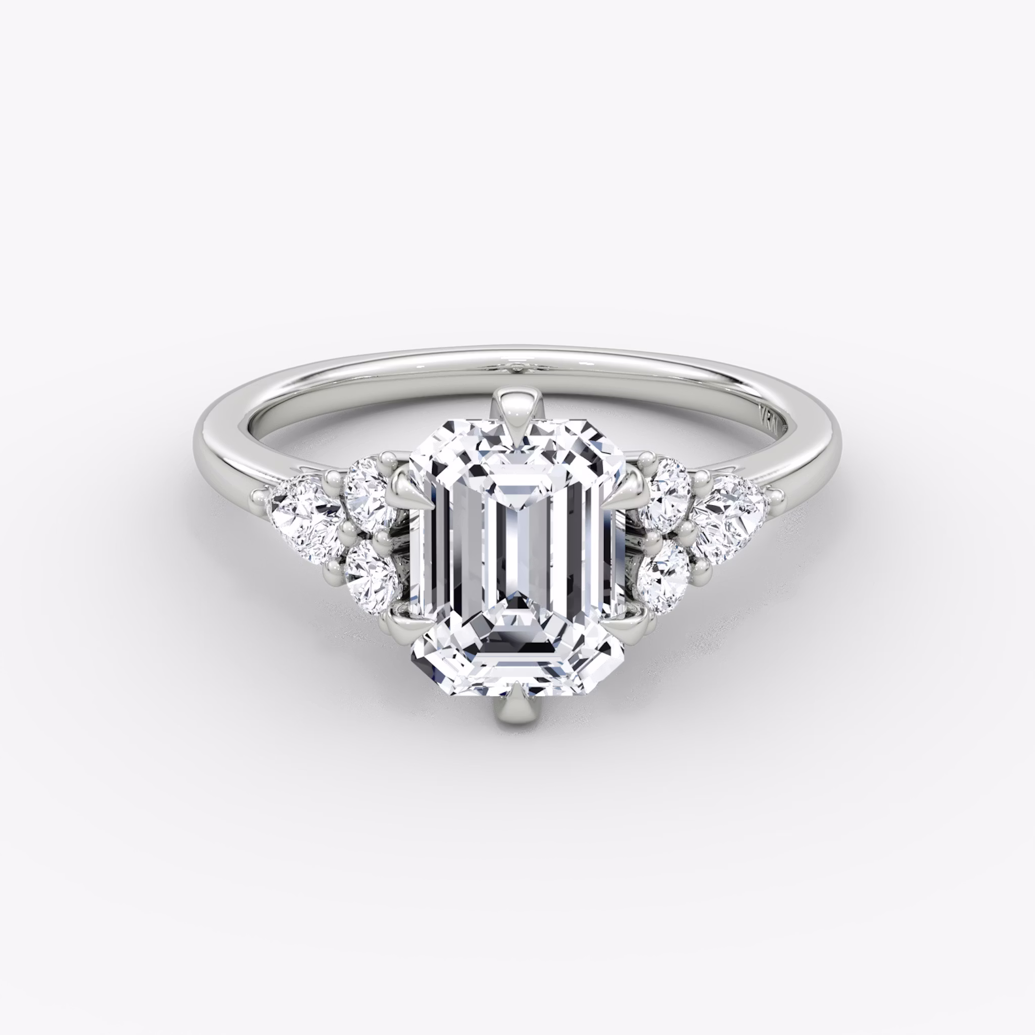 The Pear Cluster Heirloom | Emerald | 18k | White Gold | bandAccent: Plain | diamondOrientation: vertical | caratWeight: other