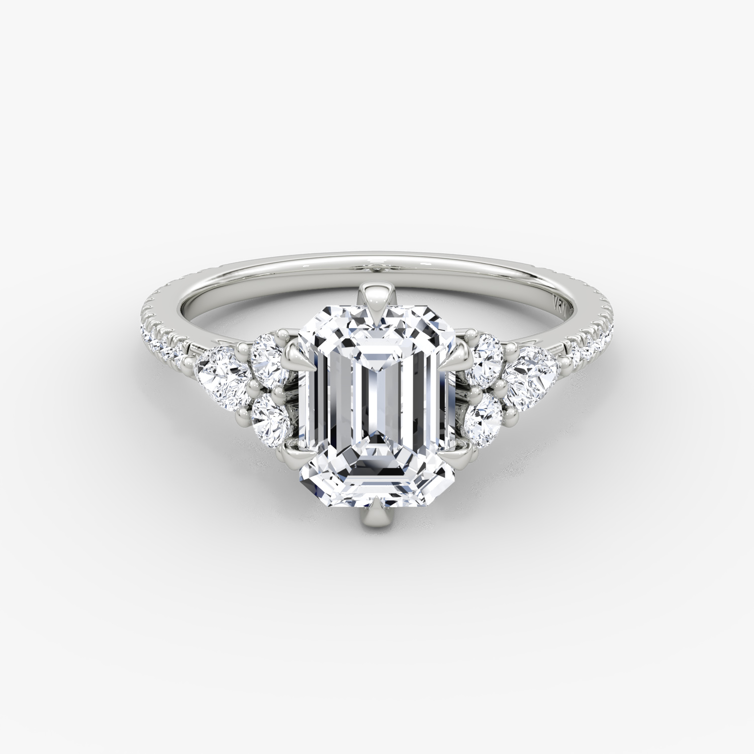 The Pear Cluster Heirloom | Emerald | 18k | White Gold | bandAccent: Pavé | diamondOrientation: vertical | caratWeight: other