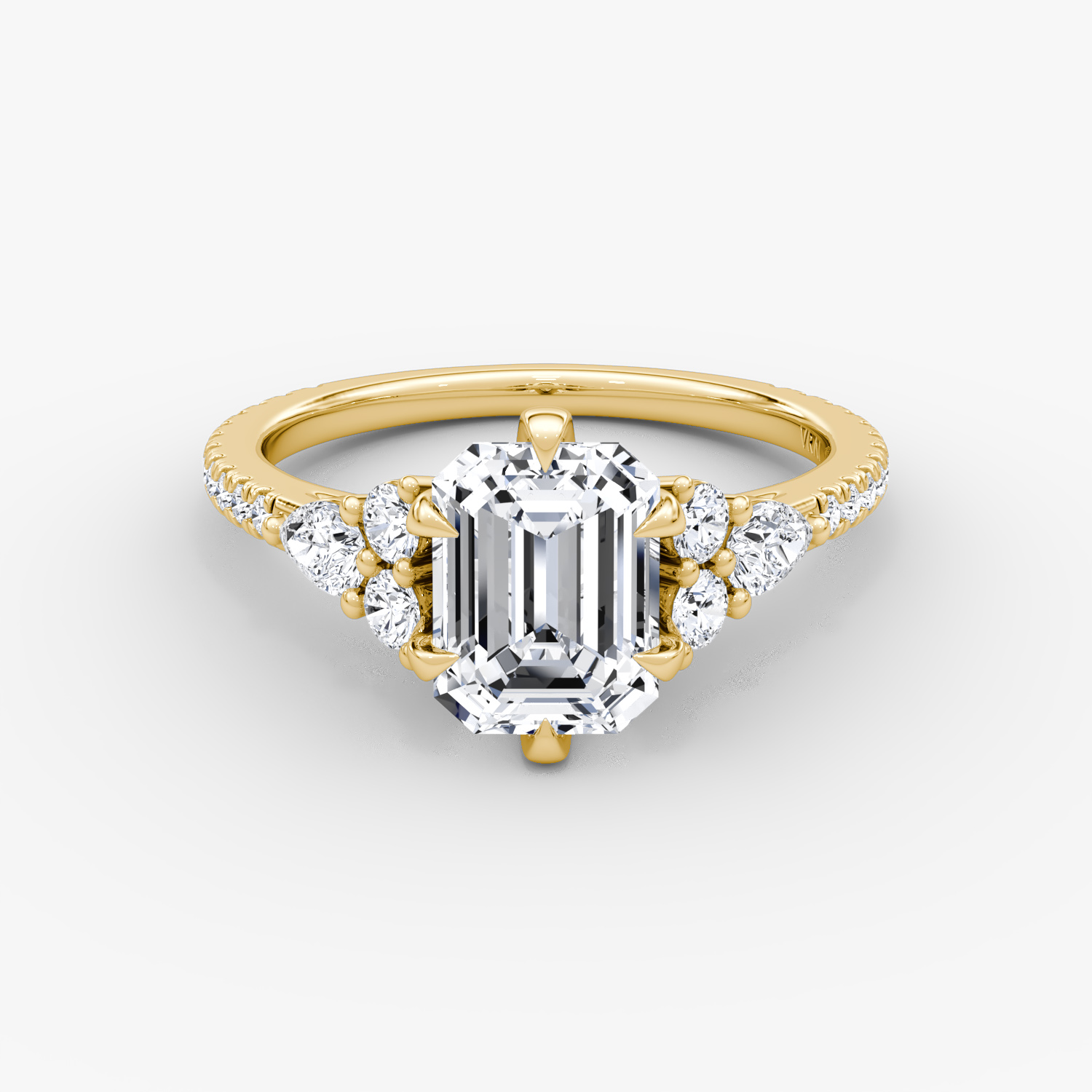 The Pear Cluster Heirloom | Emerald | 18k | Yellow Gold | bandAccent: Pavé | diamondOrientation: vertical | caratWeight: other