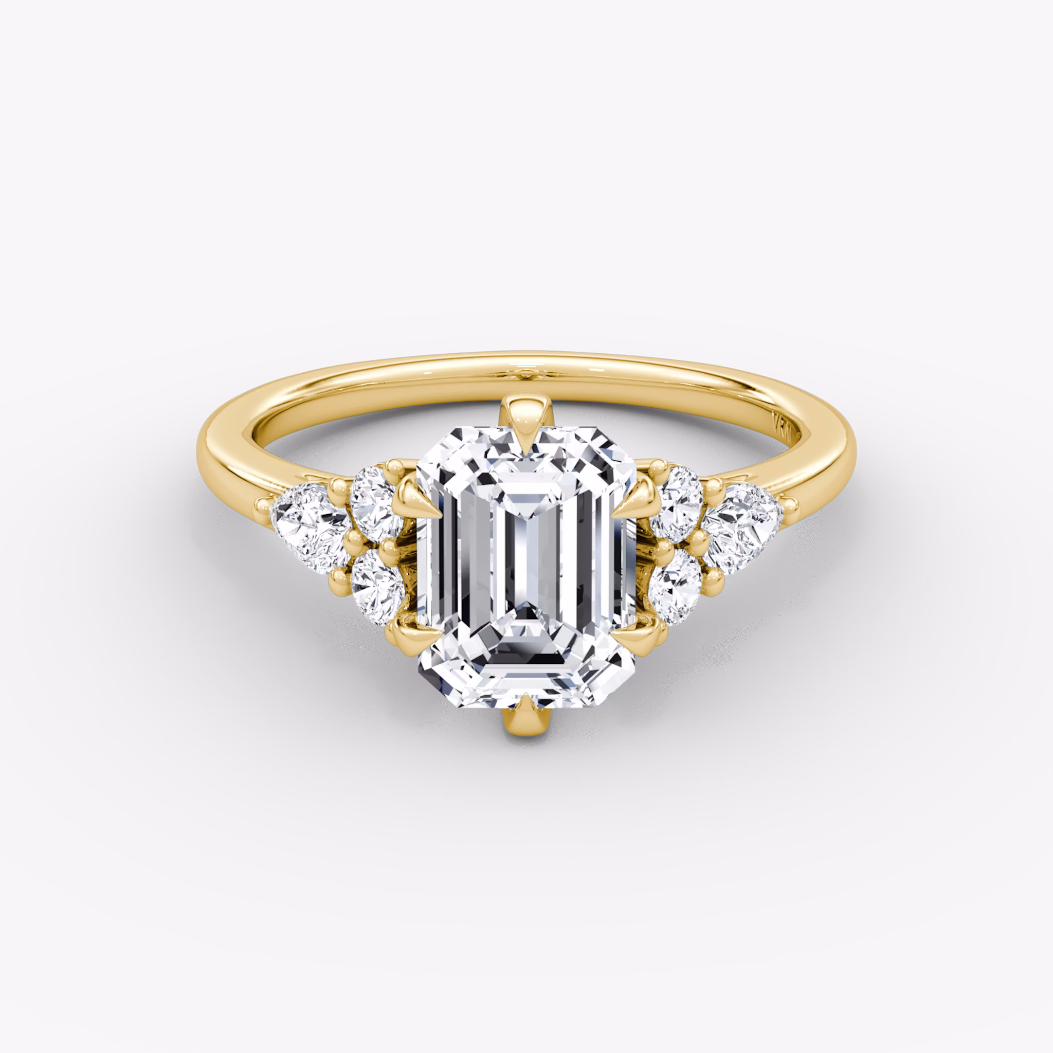 The Pear Cluster Heirloom | Emerald | 18k | Yellow Gold | bandAccent: Plain | diamondOrientation: vertical | caratWeight: other