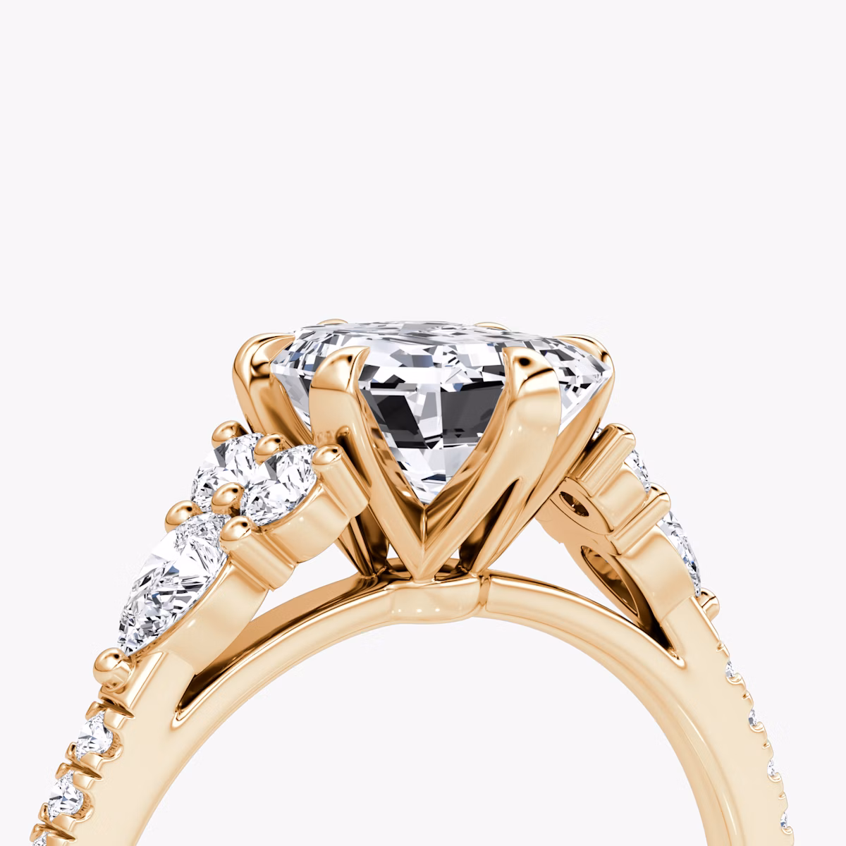 Anillo de compromiso Pear Cluster Heirloom | Esmeralda | 14k | Oro rosa | bandAccent: Simple | diamondOrientation: vertical | caratWeight: other