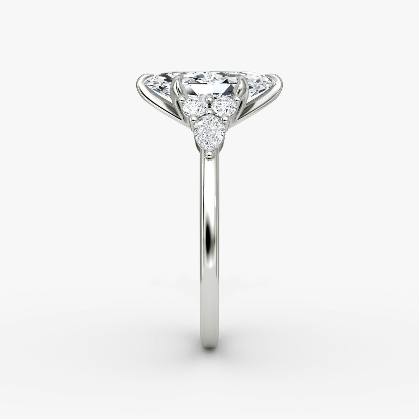 The Pear Cluster Heirloom | Marquise | 18k | White Gold | bandAccent: Plain | diamondOrientation: vertical | caratWeight: other