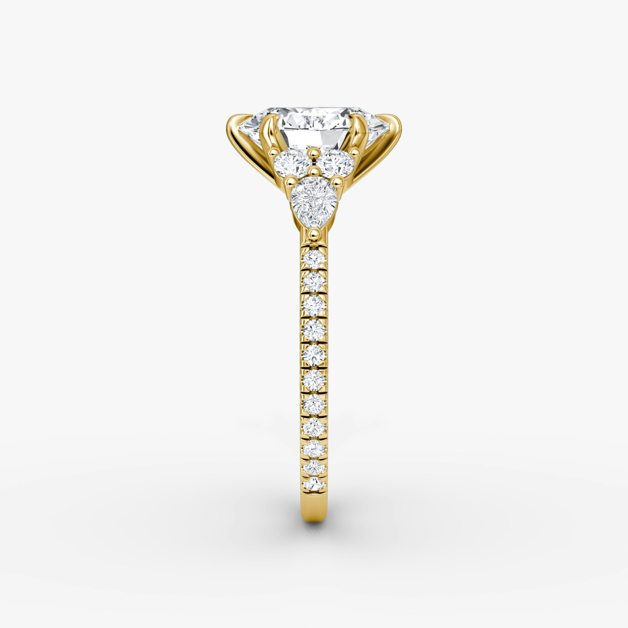 The Pear Cluster Heirloom | Oval | 18k | Yellow Gold | bandAccent: Pavé | diamondOrientation: vertical | caratWeight: other
