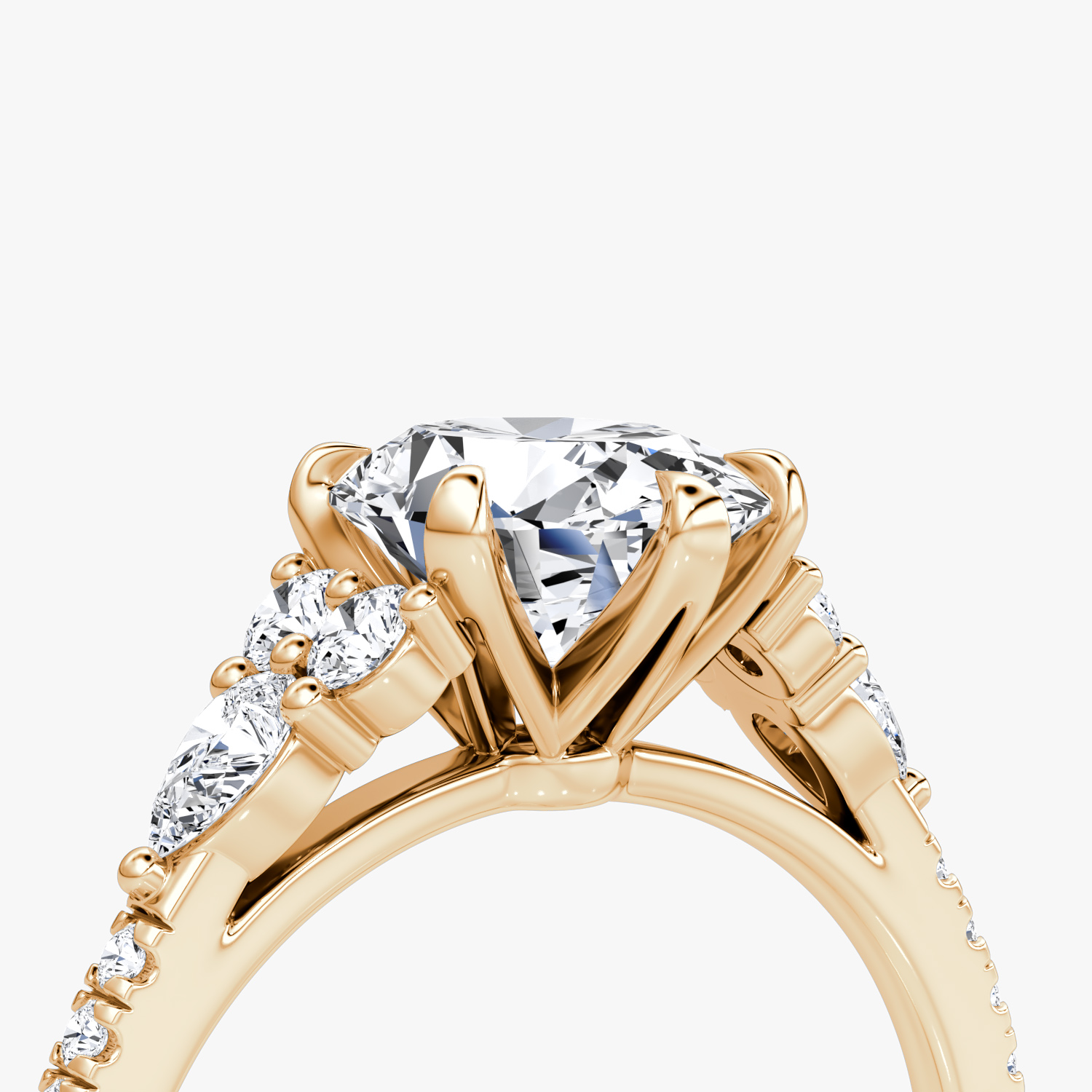 The Pear Cluster Heirloom | Oval | 14k | Rose Gold | bandAccent: Pavé | diamondOrientation: vertical | caratWeight: other
