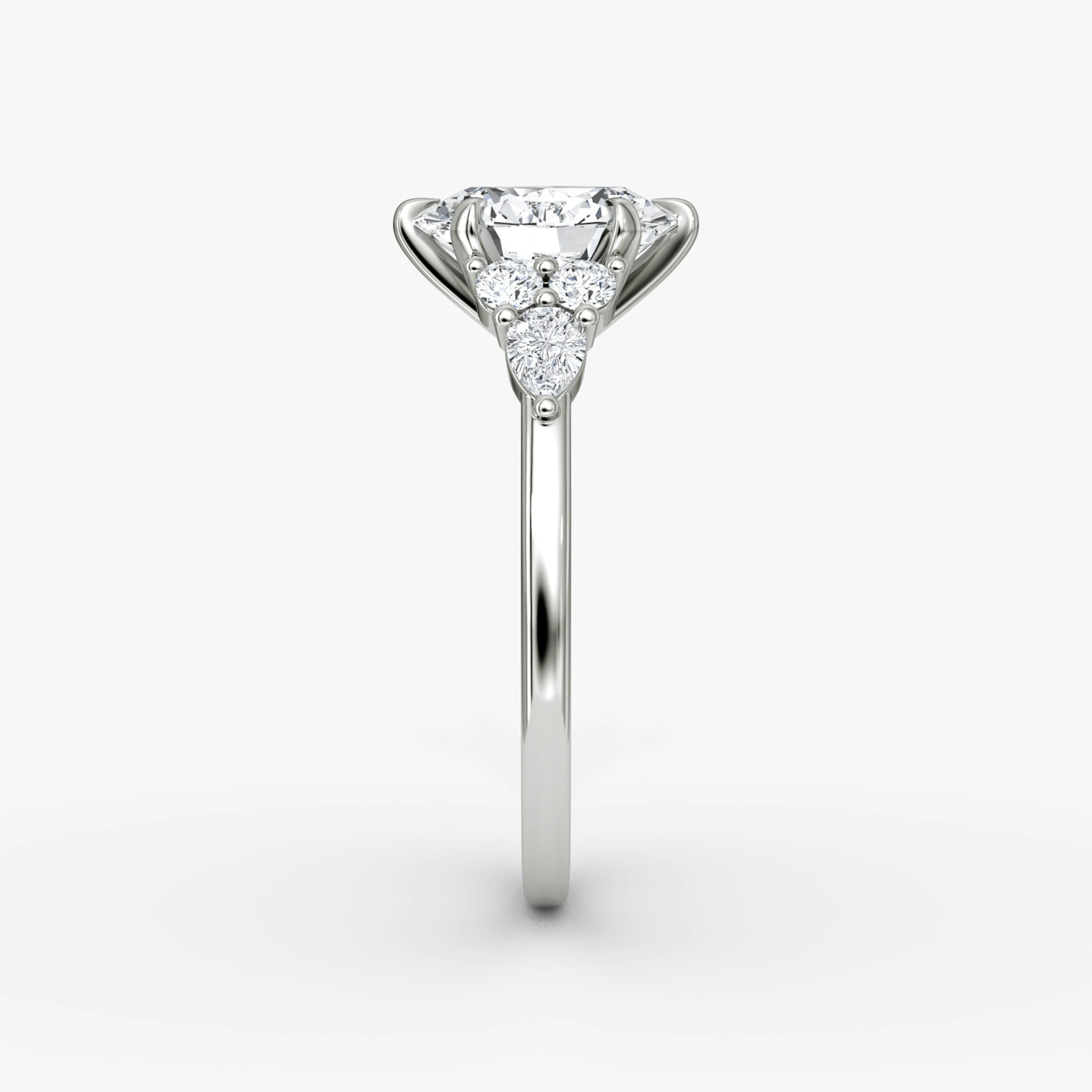 The Pear Cluster Heirloom | Oval | Platinum | bandAccent: Plain | diamondOrientation: vertical | caratWeight: other