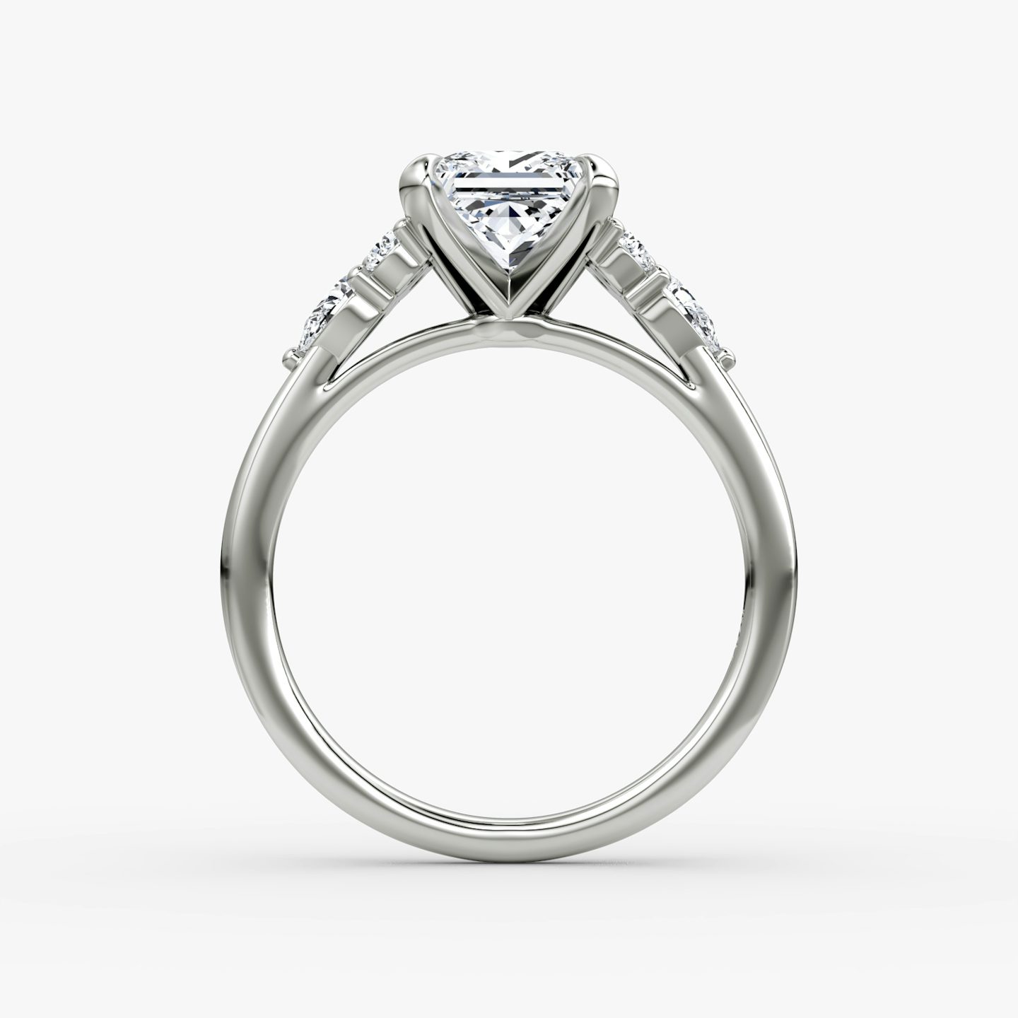 The Pear Cluster Heirloom | Princess | Platinum | bandAccent: Plain | diamondOrientation: vertical | caratWeight: other