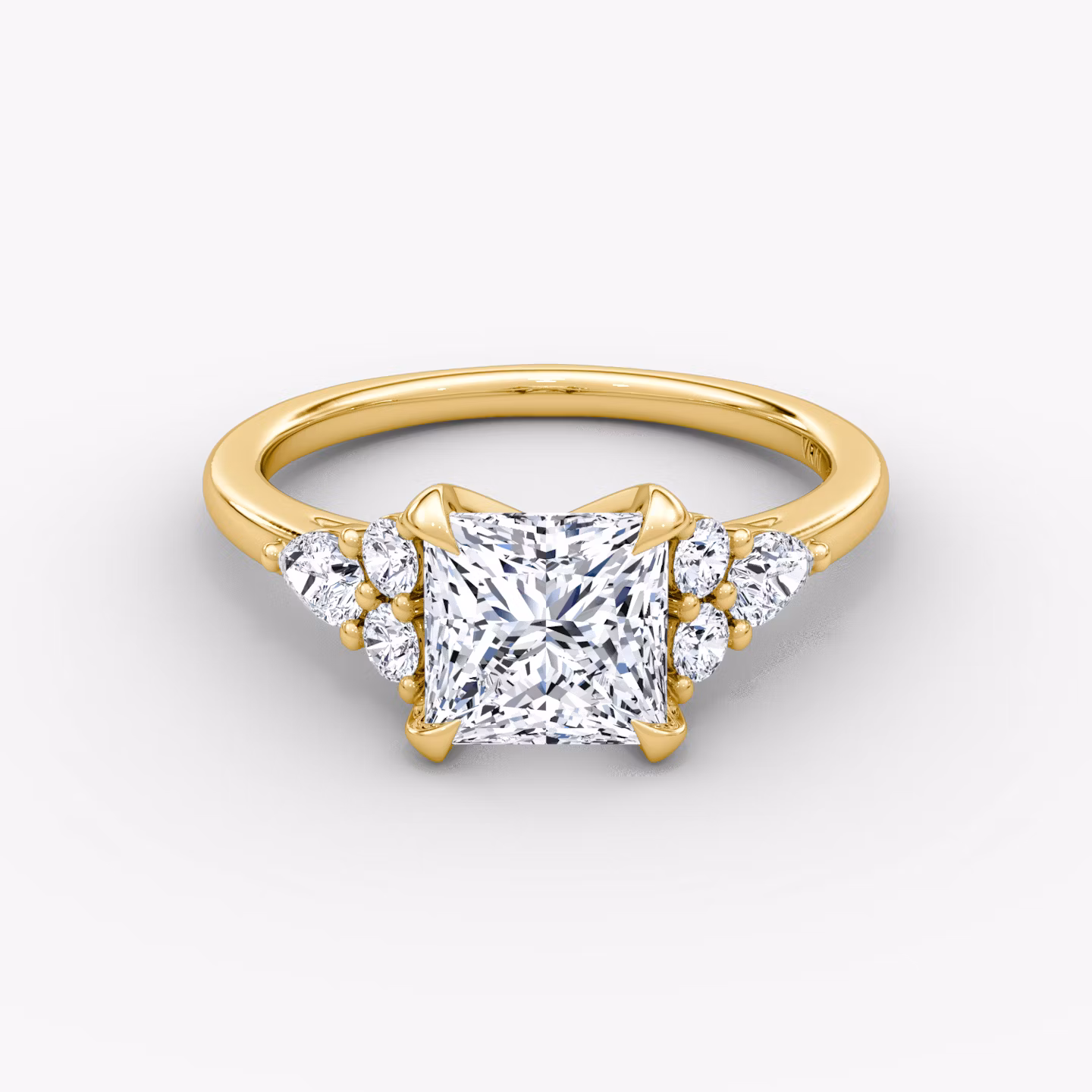The Pear Cluster Heirloom Princess | Yellow Gold