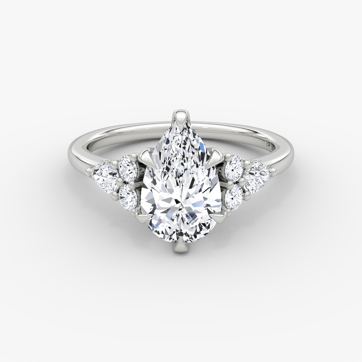 The Pear Cluster Heirloom Pear | Platinum