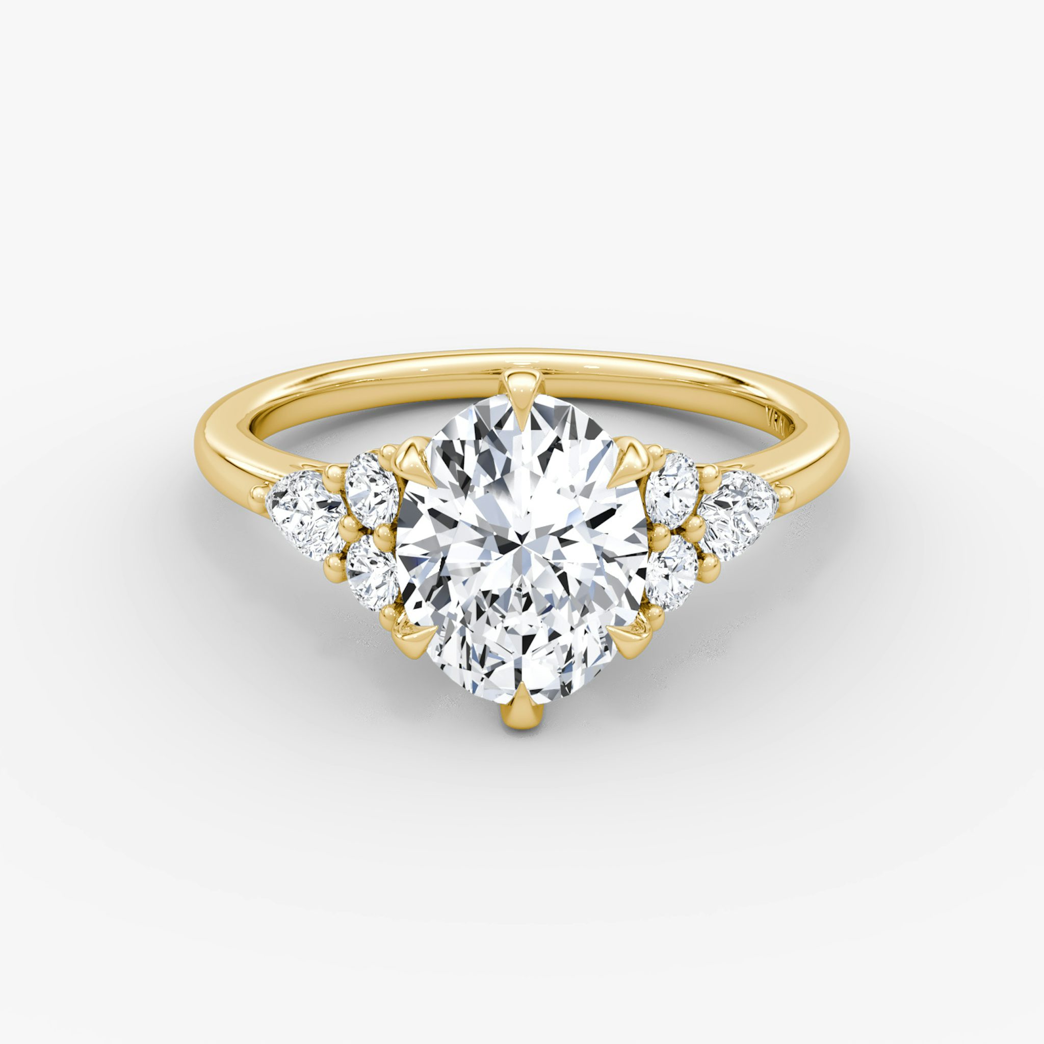 The Pear Cluster Heirloom | Oval | 18k | Yellow Gold | bandAccent: Plain | diamondOrientation: vertical | caratWeight: other