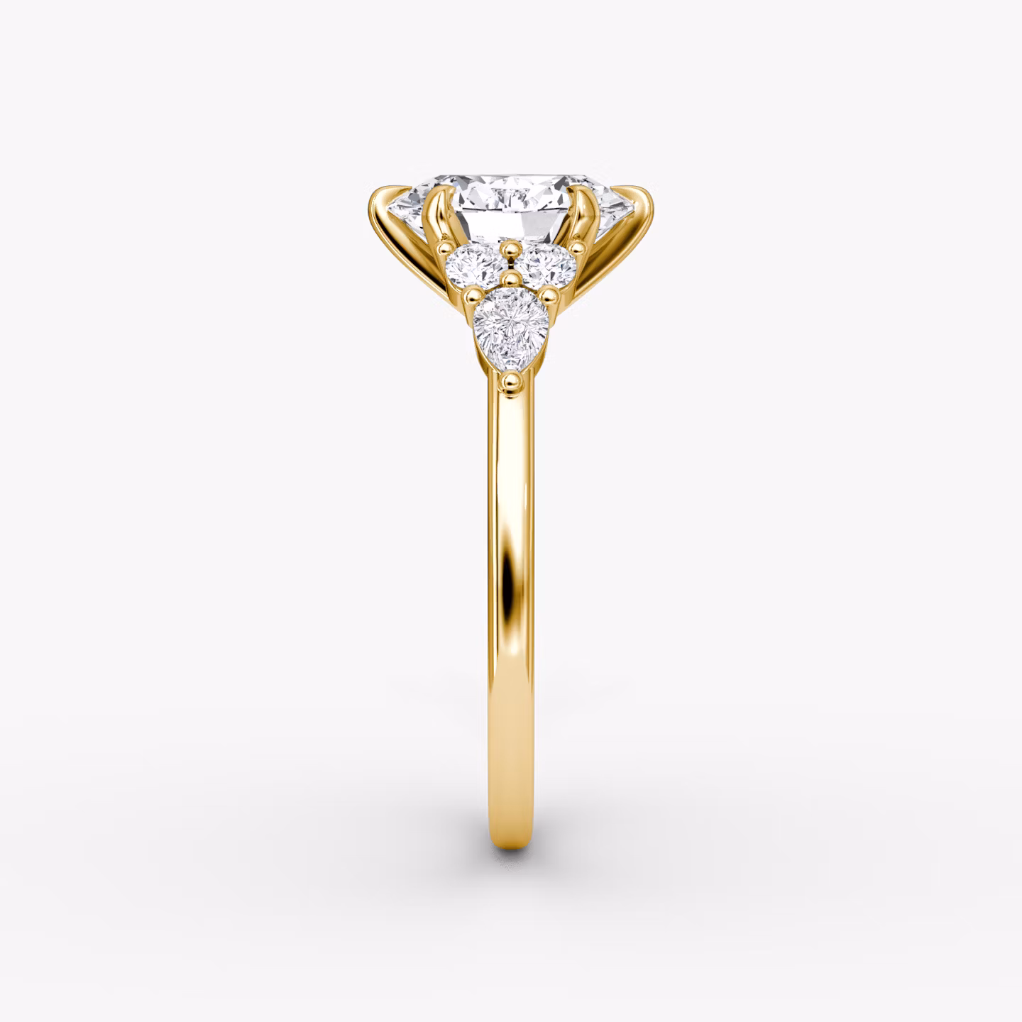 The Pear Cluster Heirloom | Oval | 18k | Yellow Gold | bandAccent: Plain | diamondOrientation: vertical | caratWeight: other