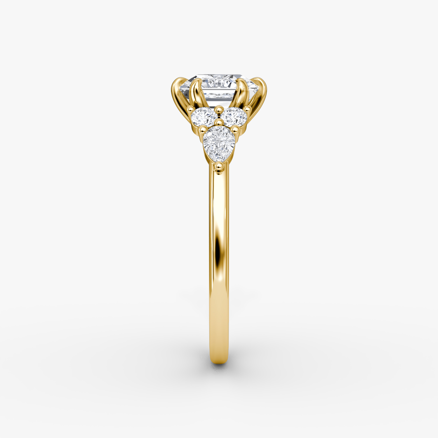 The Pear Cluster Heirloom | Asscher | 18k | Yellow Gold | bandAccent: Plain | diamondOrientation: vertical | caratWeight: other