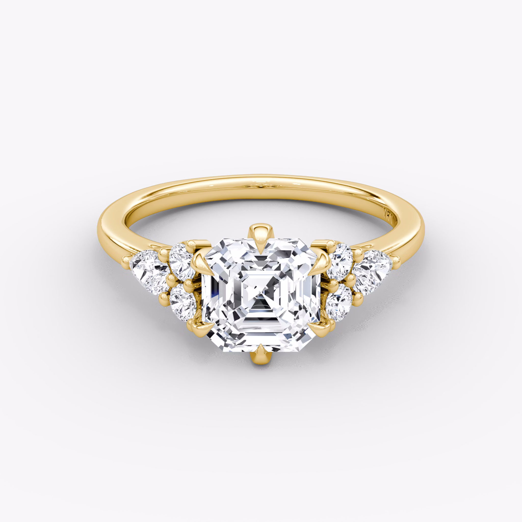 The Pear Cluster Heirloom | Asscher | 18k | Yellow Gold | bandAccent: Plain | diamondOrientation: vertical | caratWeight: other