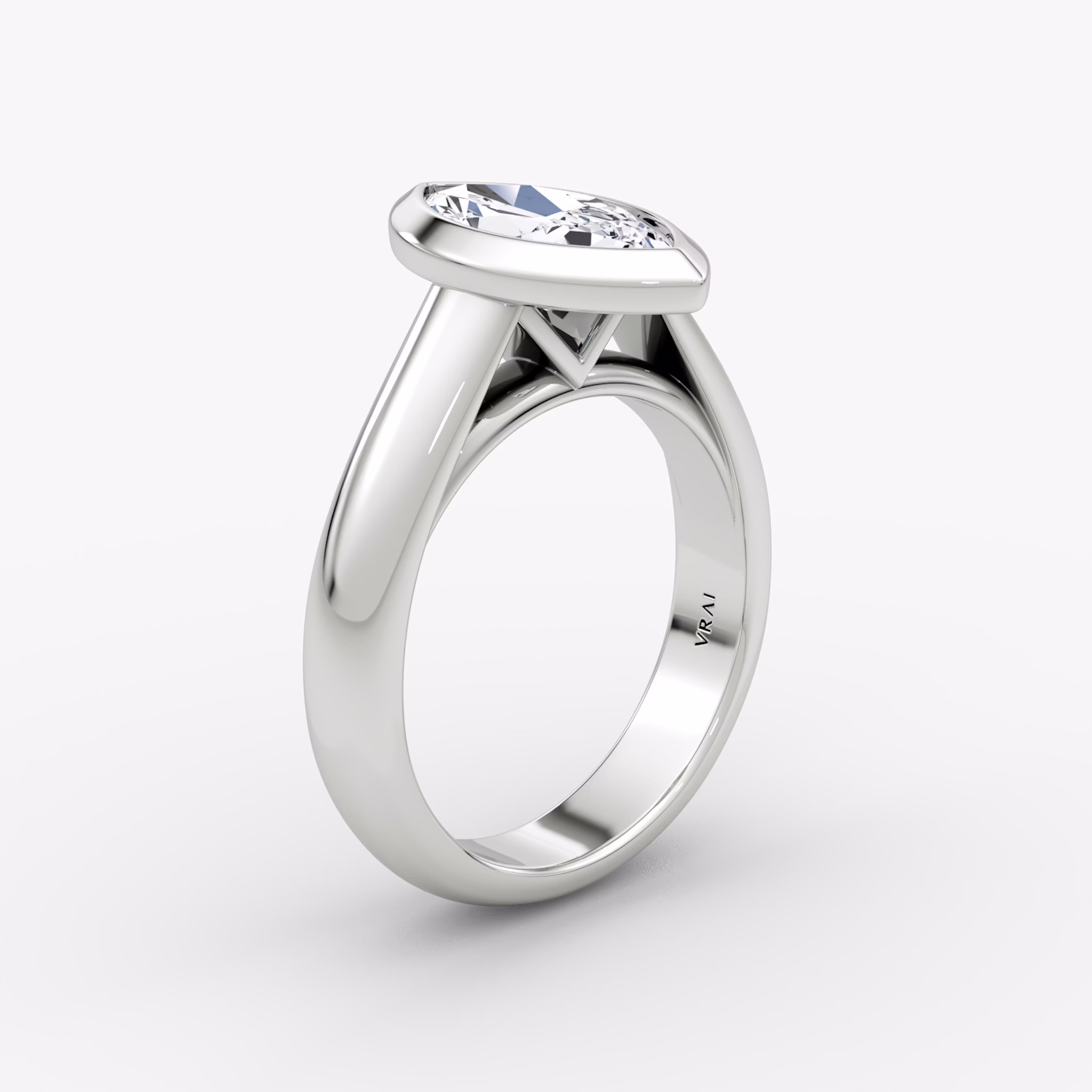 The Sculpture Bezel | Marquise | 18k | White Gold | bandAccent: Plain | diamondOrientation: vertical | caratWeight: other