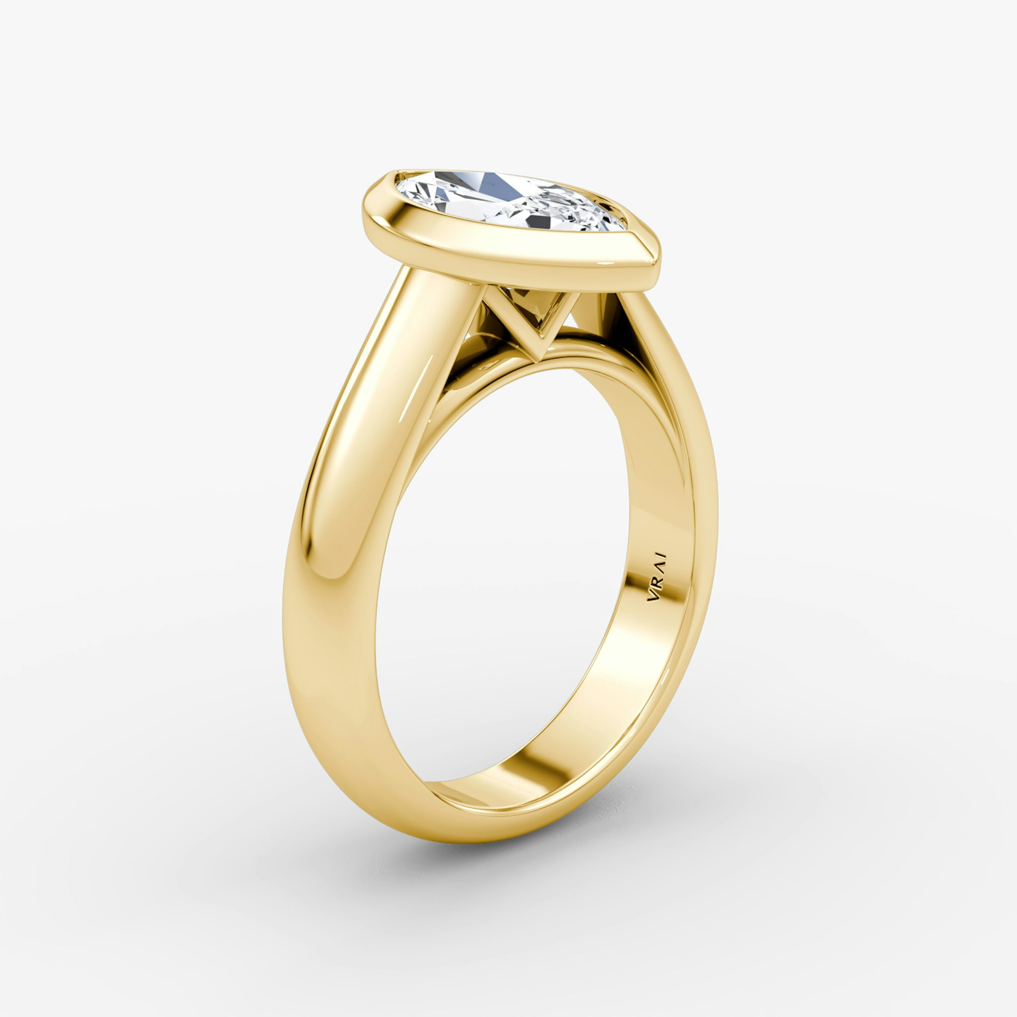 The Sculpture Bezel | Marquise | 18k | Yellow Gold | bandAccent: Plain | diamondOrientation: vertical | caratWeight: other