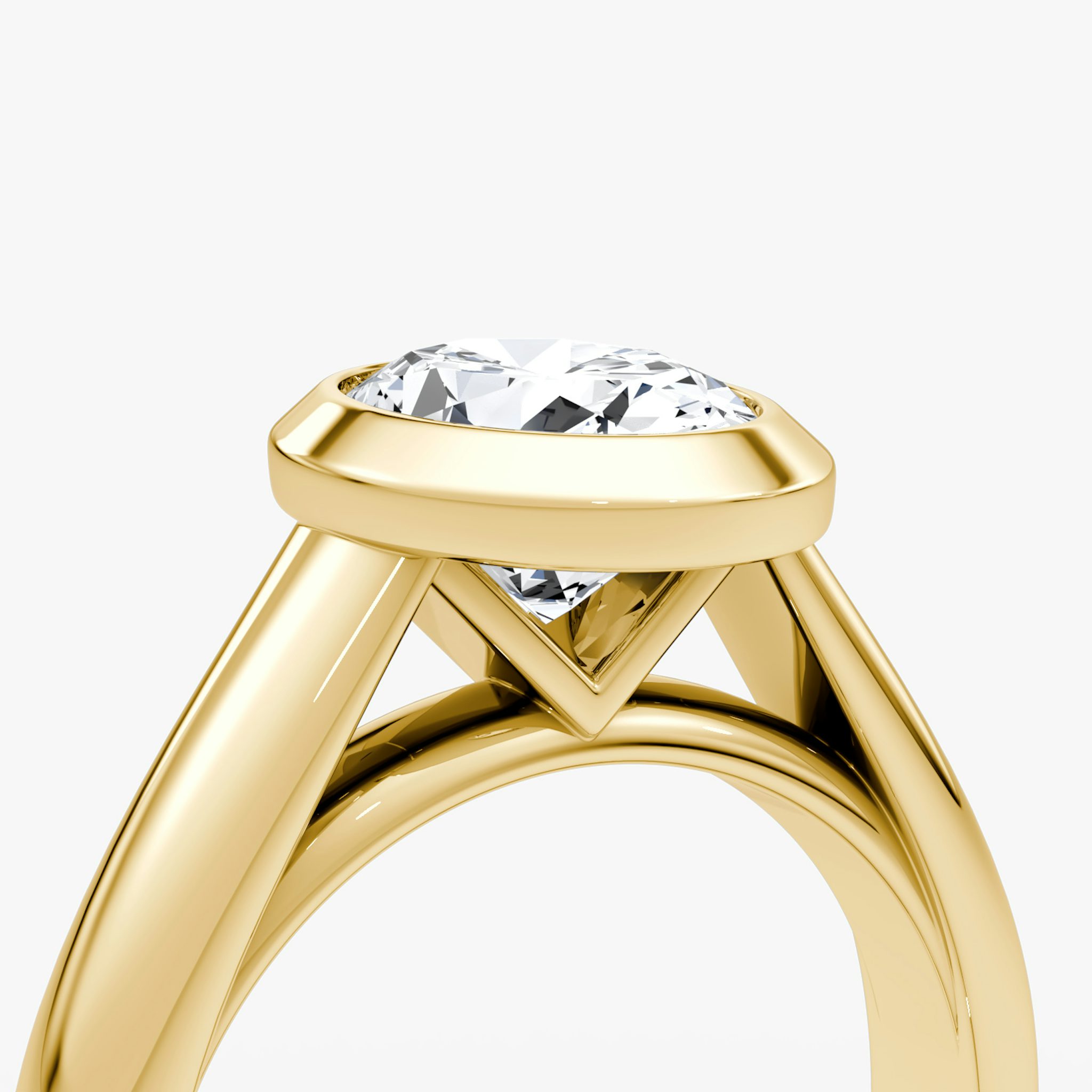 The Sculpture Bezel | Oval | 18k | Yellow Gold | bandAccent: Plain | diamondOrientation: vertical | caratWeight: other