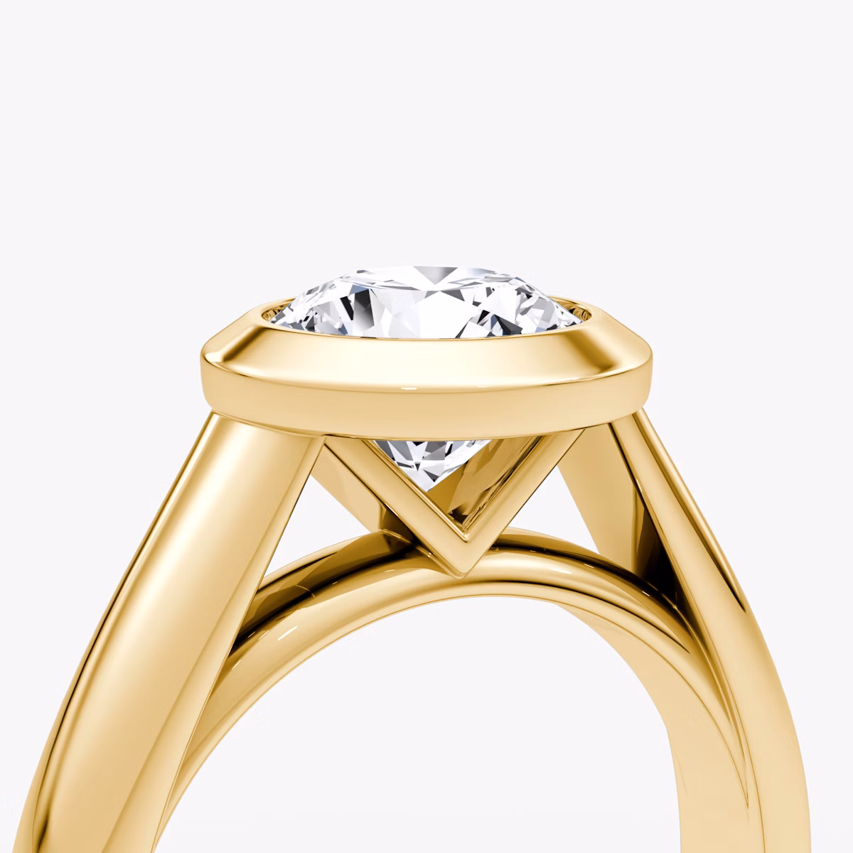 The Sculpture Bezel | Round Brilliant | 18k | Yellow Gold | bandAccent: Plain | caratWeight: other | diamondOrientation: vertical
