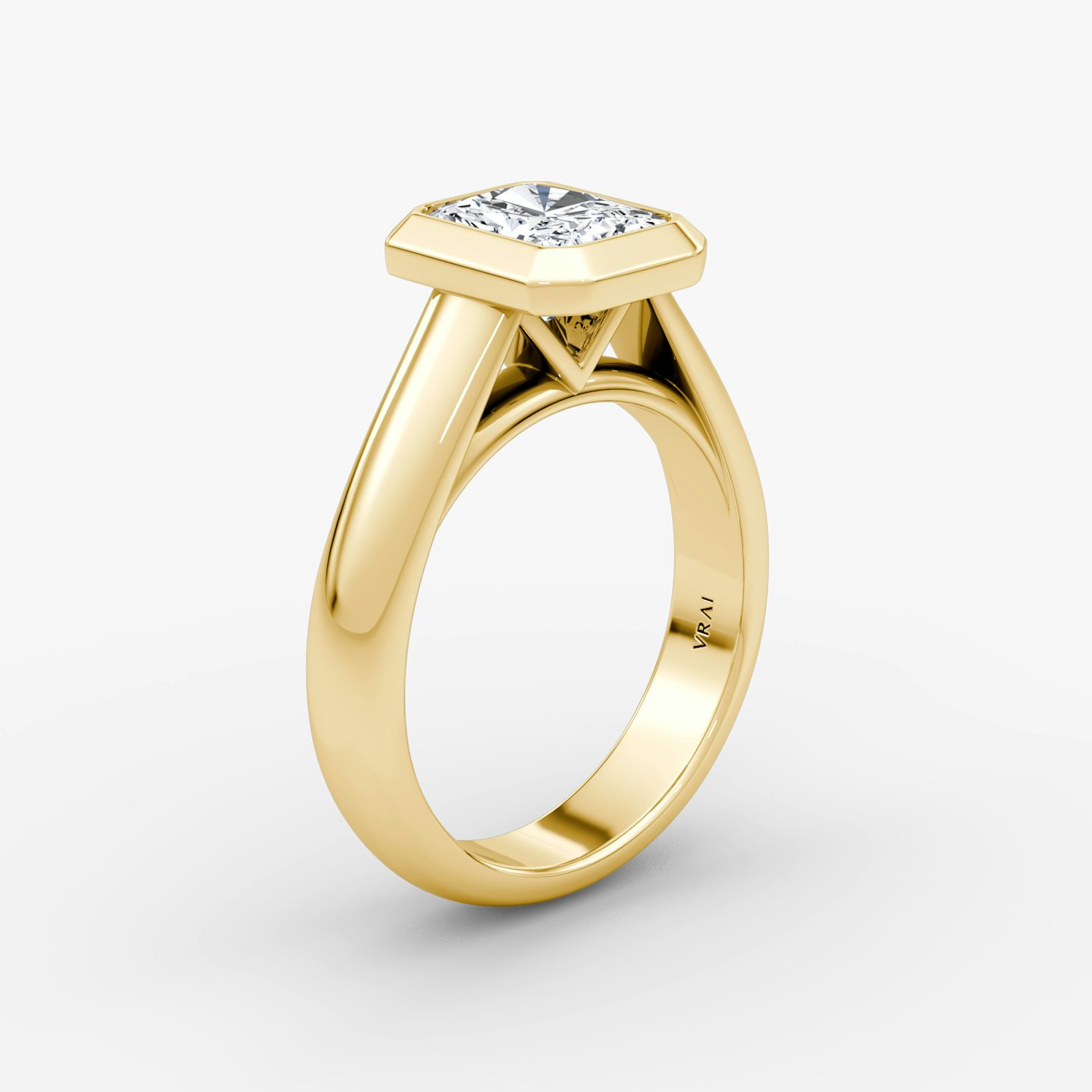 The Sculpture Bezel | Radiant | 18k | Yellow Gold | bandAccent: Plain | diamondOrientation: vertical | caratWeight: other