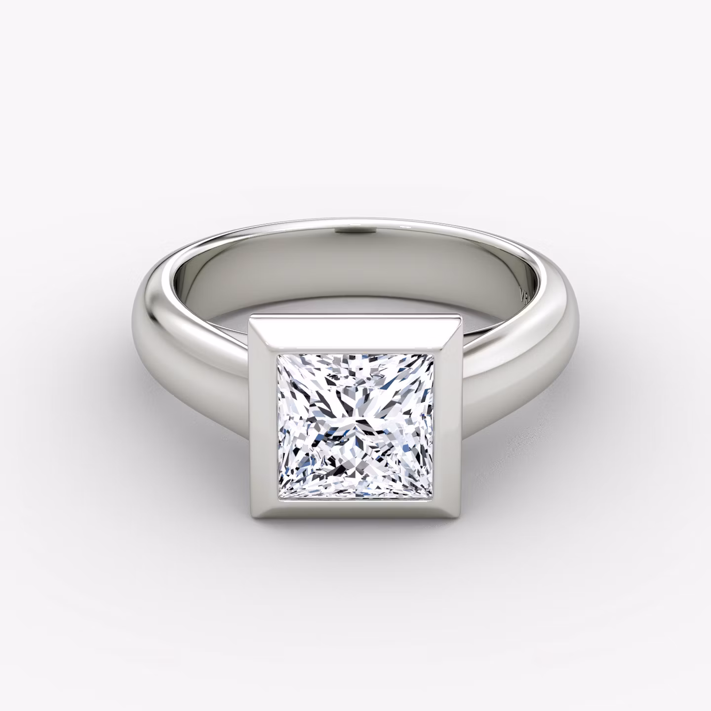 The Sculpture Bezel Princess | White Gold