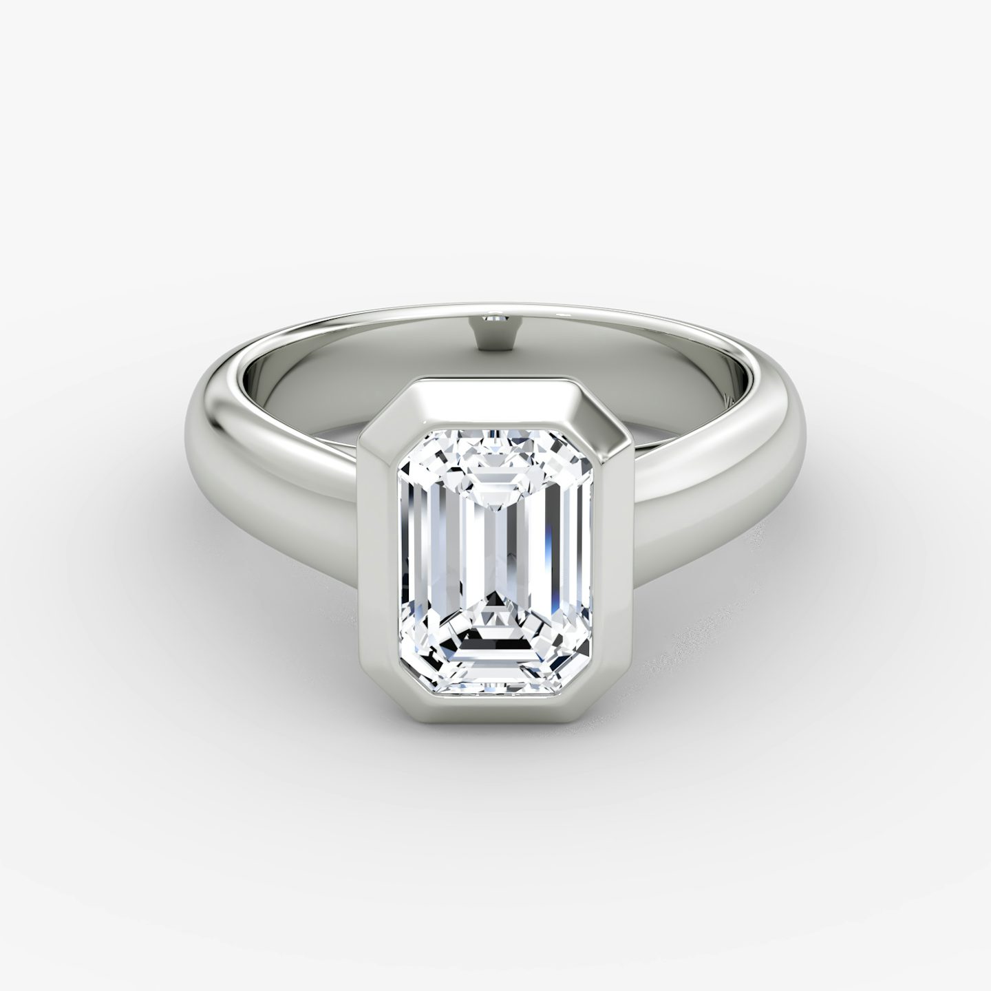 The Sculpture Bezel | Emerald | 18k | White Gold | bandAccent: Plain | diamondOrientation: vertical | caratWeight: other