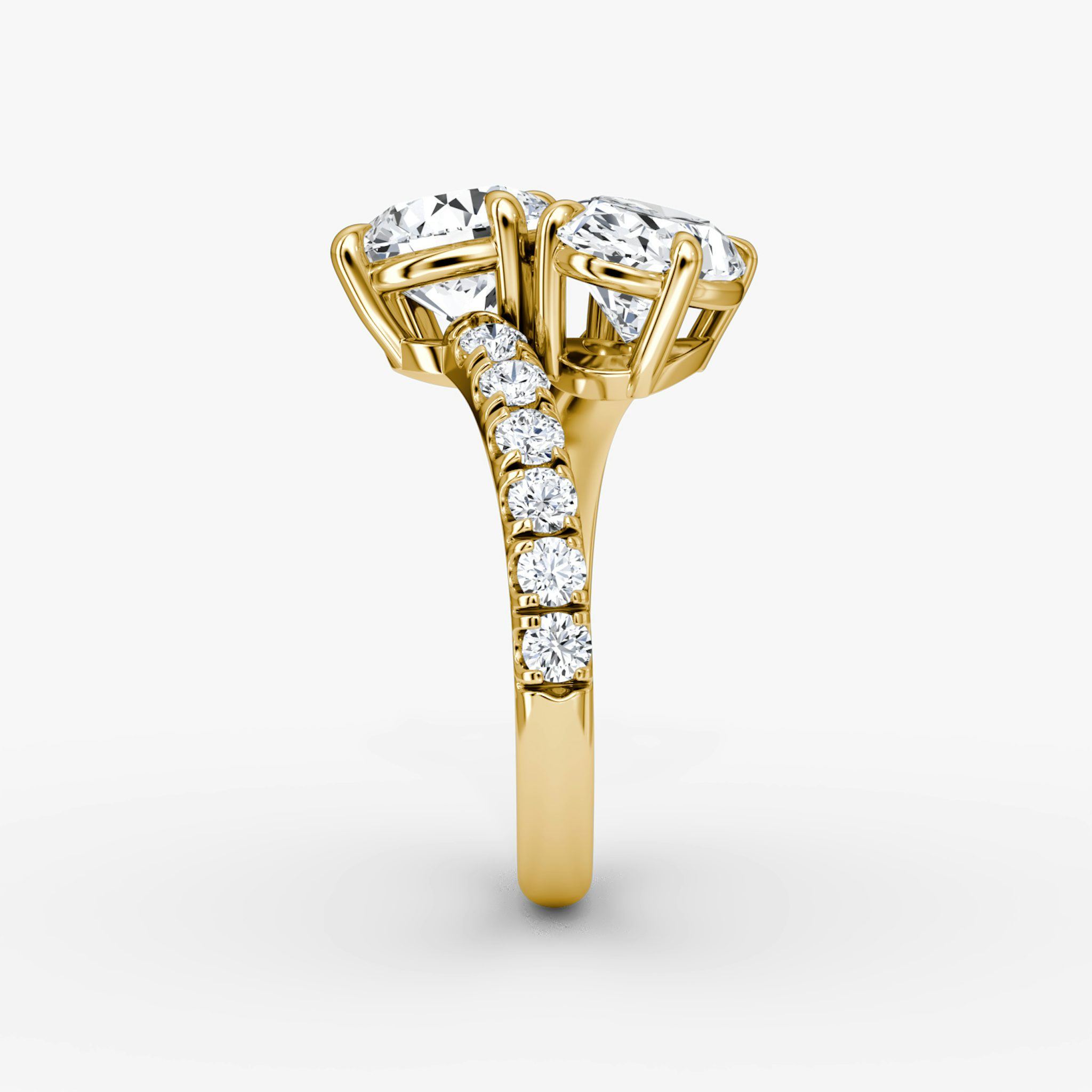 The Toi et Moi Bypass | Round Brilliant and Oval | 18k | Yellow Gold | bandAccent: Pavé | diamondOrientation: vertical | caratWeight: other