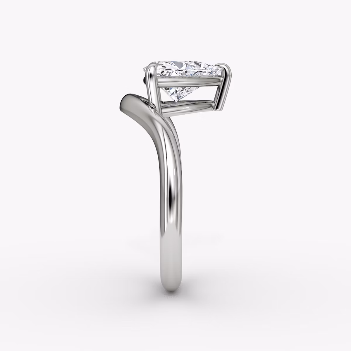 The Curve | Trillion | 18k | White Gold | bandAccent: Plain | diamondOrientation: vertical | caratWeight: other