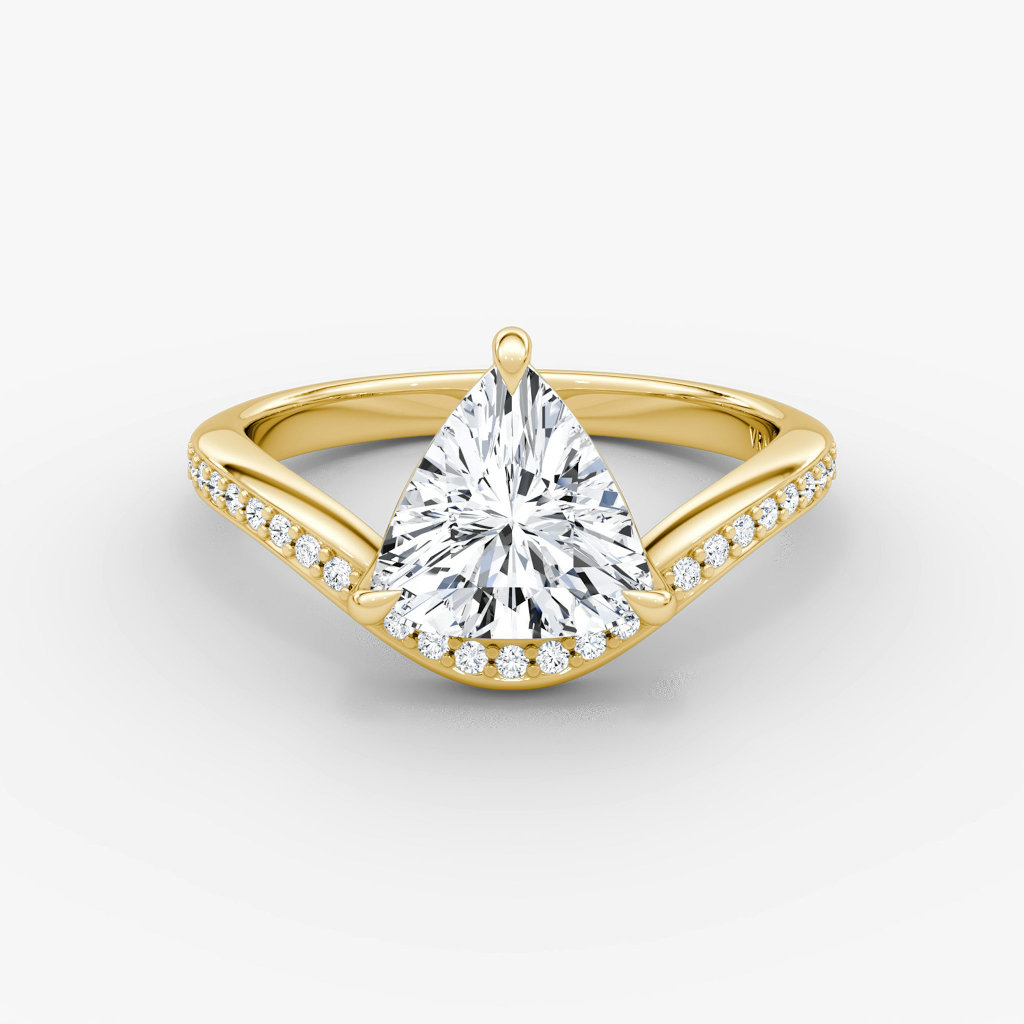 The Curve | Trillion | 18k | Yellow Gold | bandAccent: Pavé | diamondOrientation: vertical | caratWeight: other